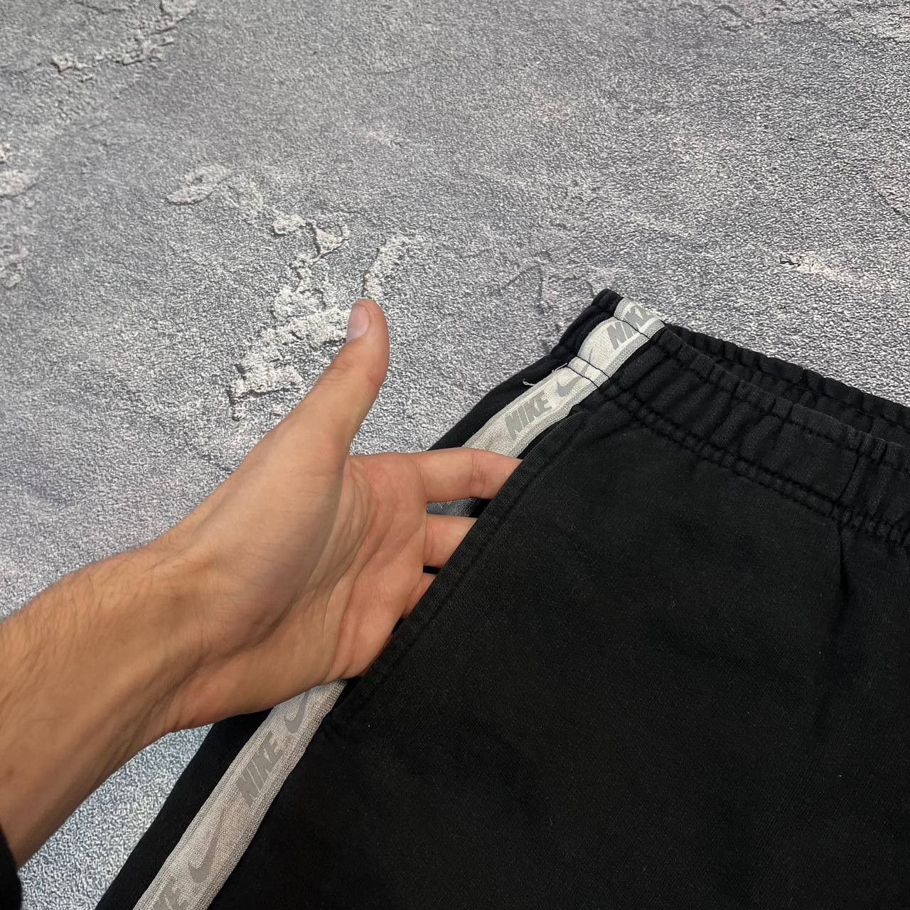 Nike Vintage Nike Black Drill Baggy Sweatpants Pants Sz M Size US 33 - 13 Thumbnail