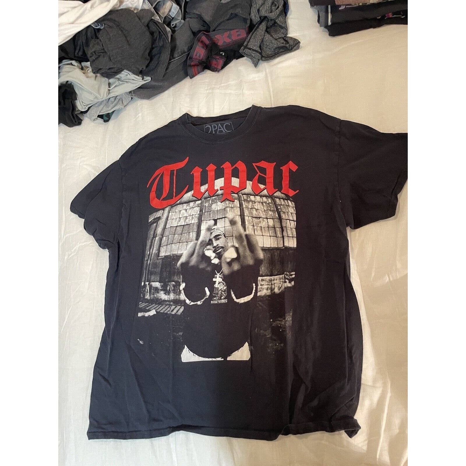 Vintage Vintage Dear Mama Tupac 2pac Shakur Rap Hip Hop T Shirt XL Size US XL / EU 56 / 4 - 5 Thumbnail