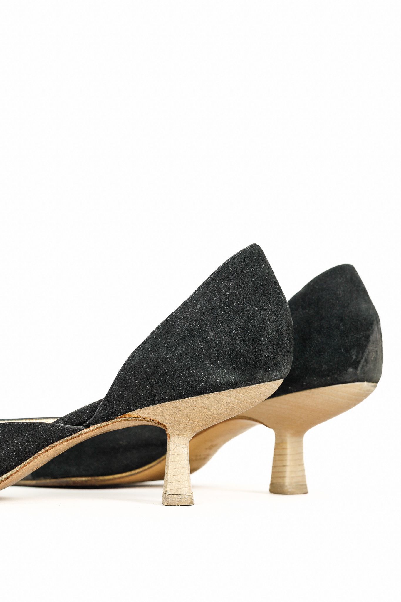 Gucci × Tom Ford Gucci Tom Ford Era Black-Suede Pointed Toe Kitten Heels Size US 7 / IT 37 - 8 Thumbnail