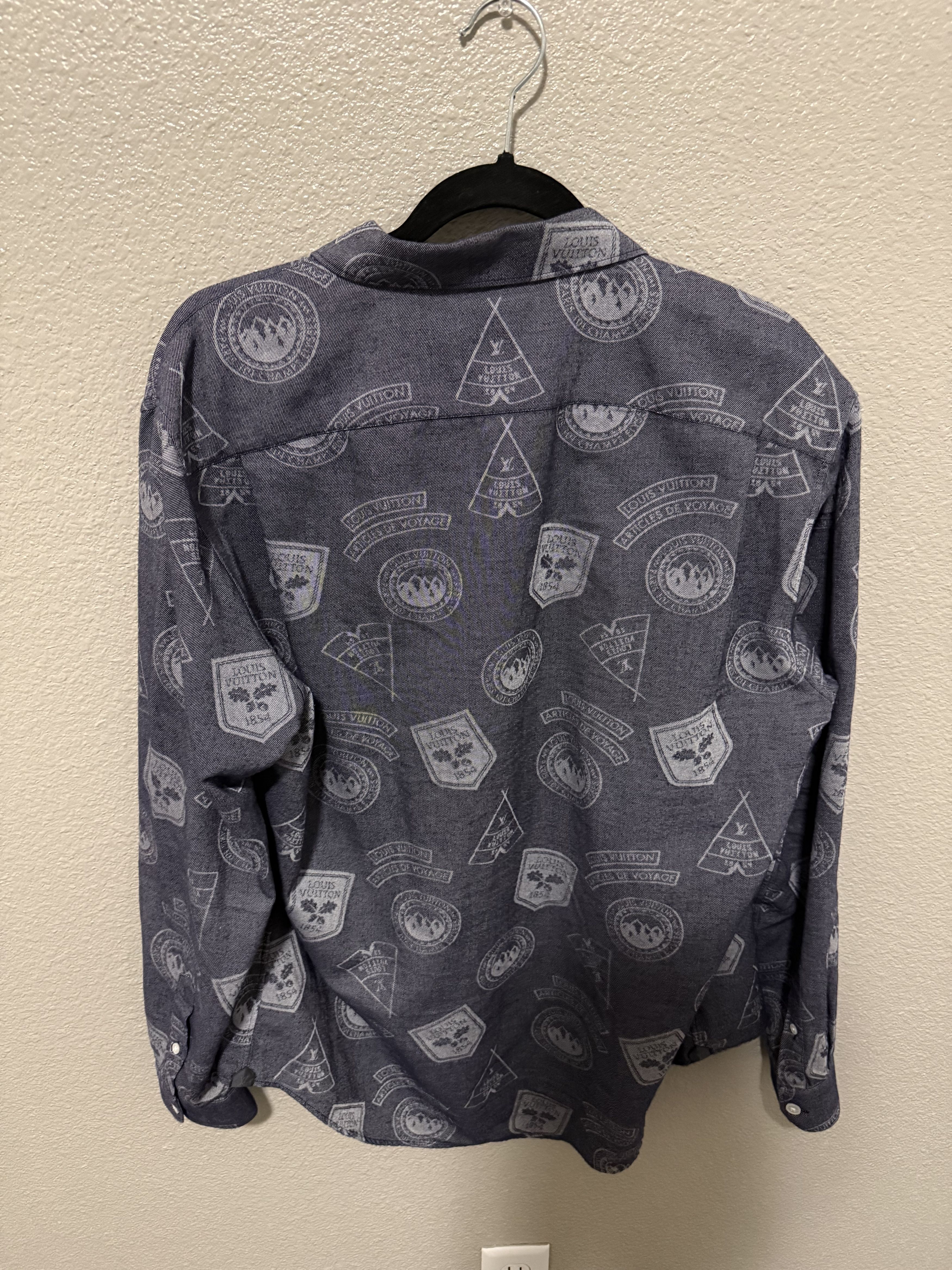 Louis Vuitton Louis Vuitton Articles De Voyage Button Up Long Sleeve Size US L / EU 52-54 / 3 - 3 Thumbnail