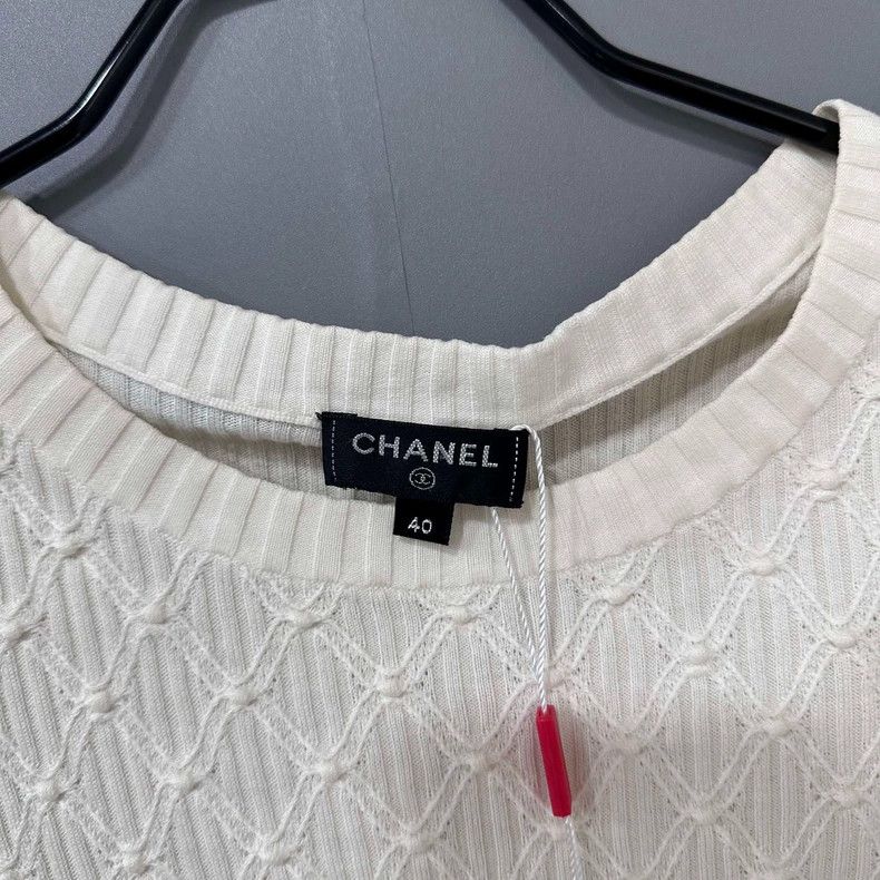 Chanel Chanel Small logo knitted short sleeves 2504-Nextarrow Size S / US 4 / IT 40 - 5 Thumbnail