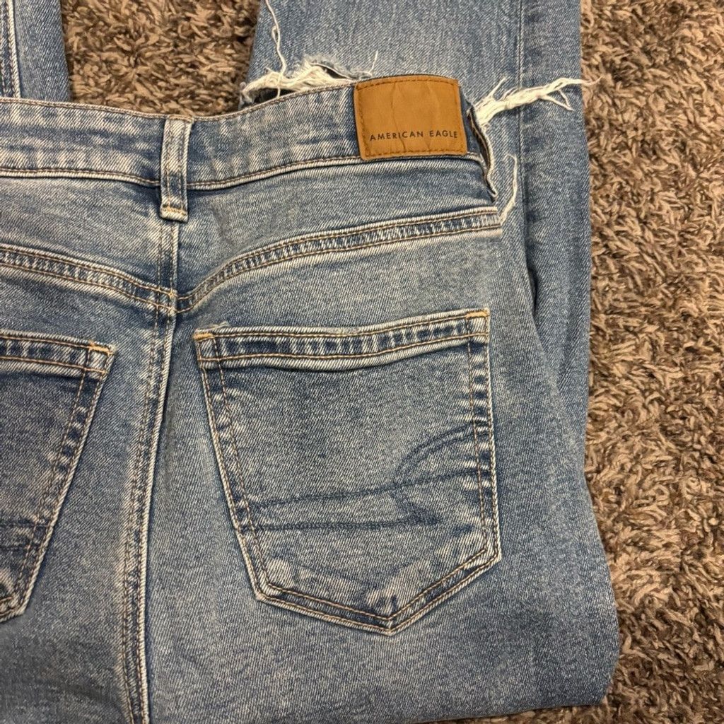American Eagle Outfitters Women’s American Eagle Mom Jeans Size 25" / US 0 / IT 36 - 2 Thumbnail