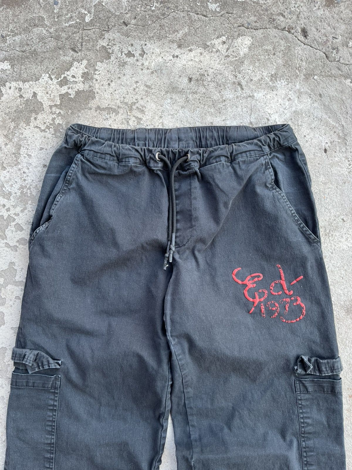Ed Hardy Ed Hardy x Urban Outfitters Big Logo Cargo Parachute Pants Size 27" / US 4 / IT 40 - 3 Thumbnail
