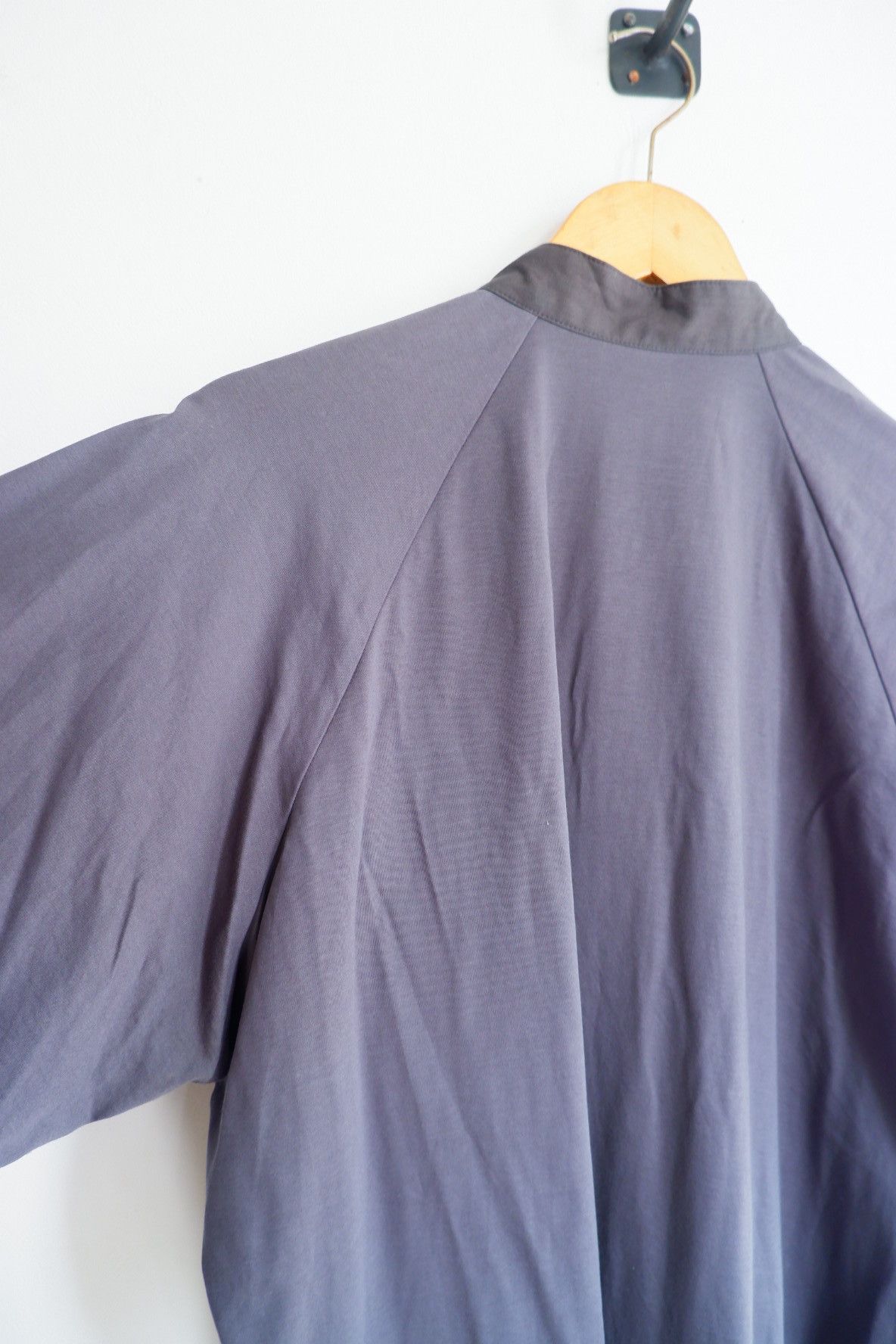 Homme Plisse Issey Miyake Homme Plisse Issey Miyake Mandarin Collar Shirts Size US L / EU 52-54 / 3 - 3 Thumbnail