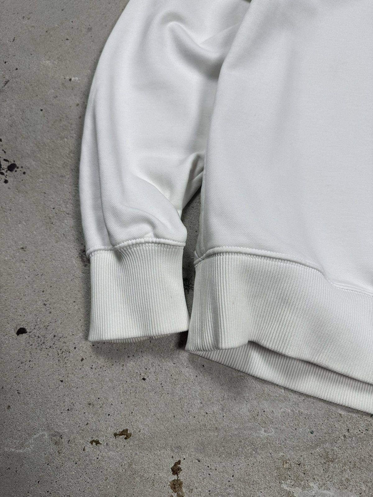 Helmut Lang Helmut Lang 2018 Autumn Winter White Crewneck Sweatshirt Size US S / EU 44-46 / 1 - 4 Thumbnail