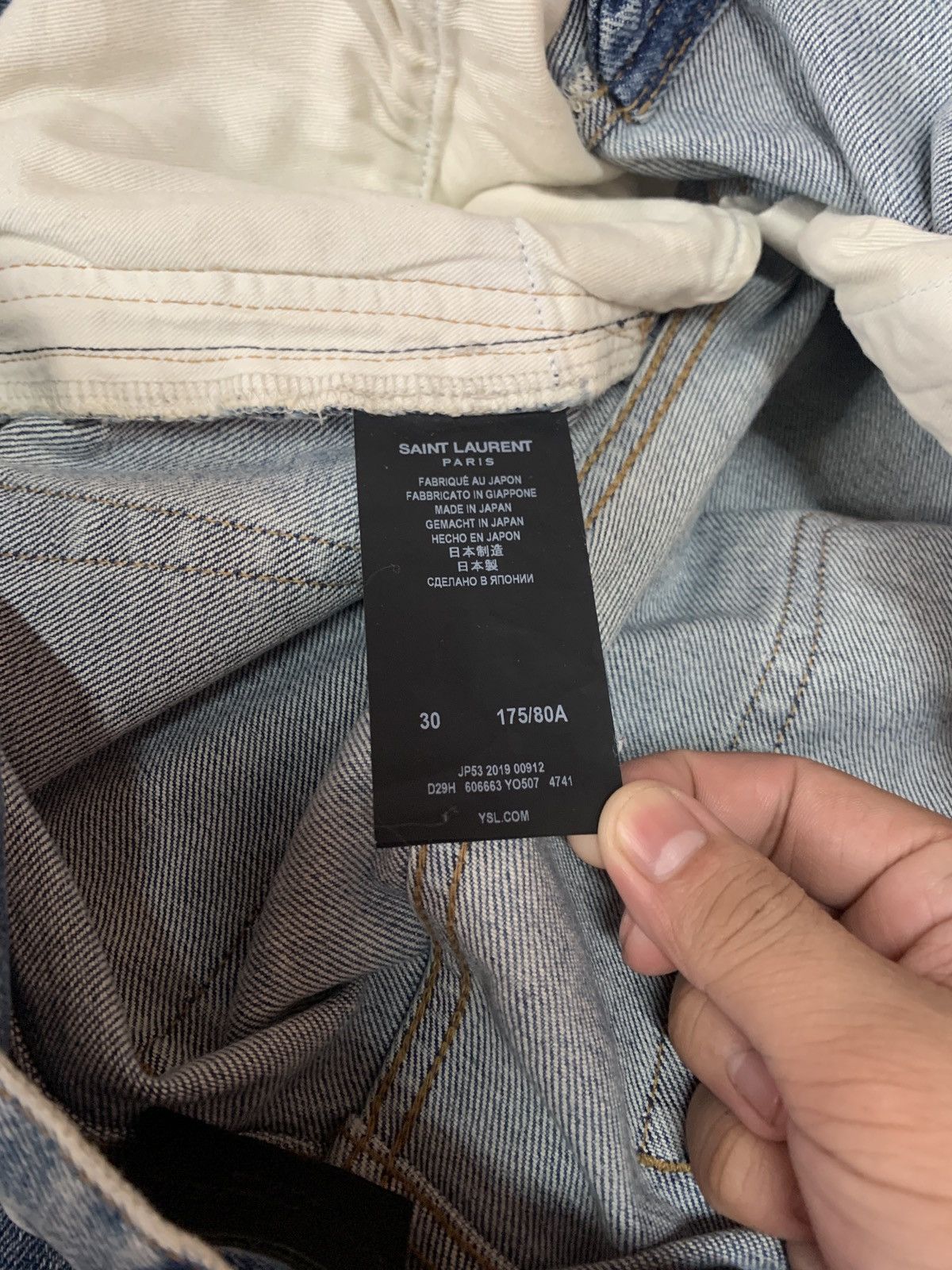 Saint Laurent Paris 2019 Saint Laurent Paris D10 Distressed Light Wash Denim Size US 32 / EU 48 - 11 Thumbnail
