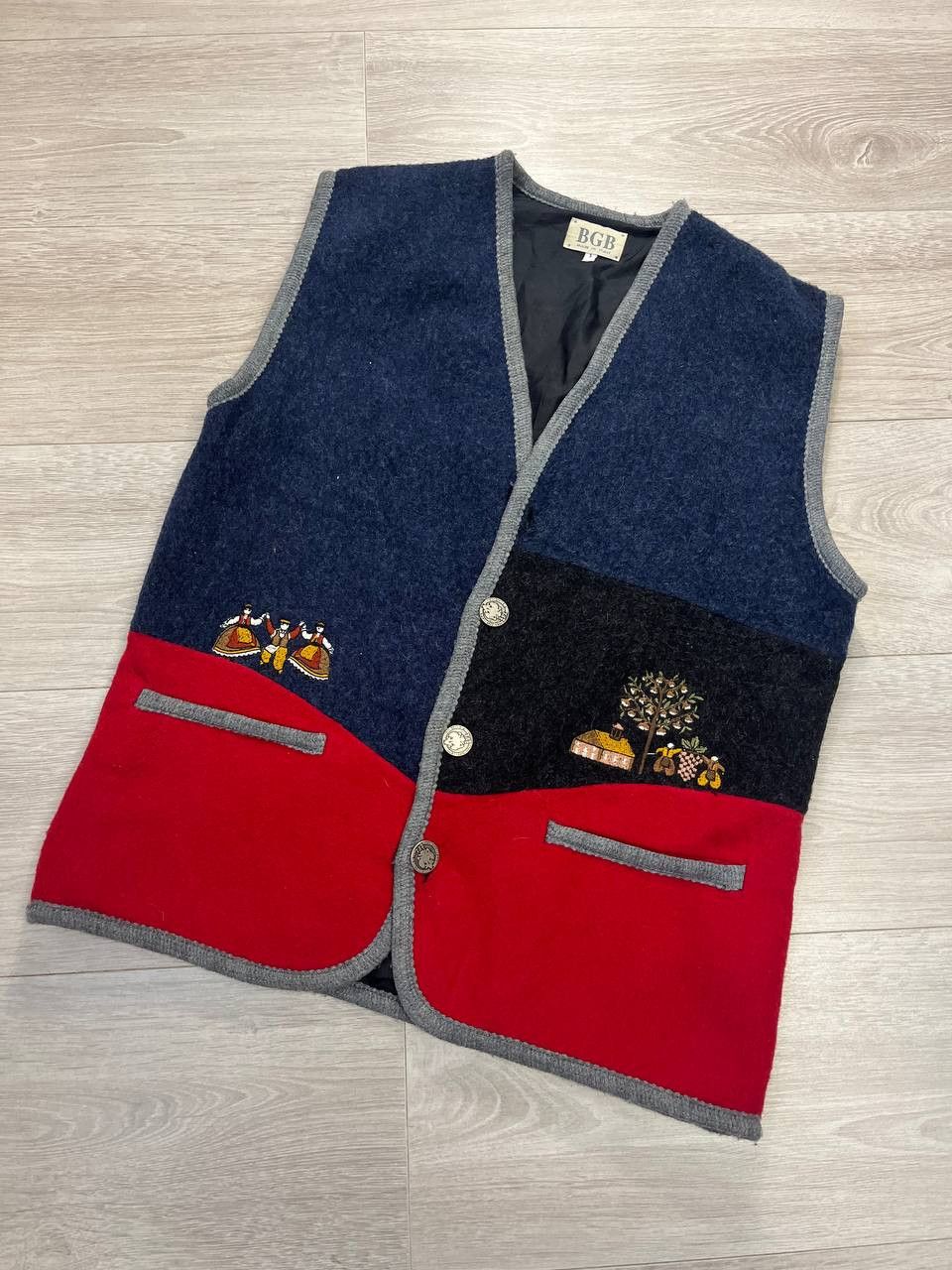 Coogi retro wool vest BGB Italy Size US S / EU 44-46 / 1 - 1 Thumbnail
