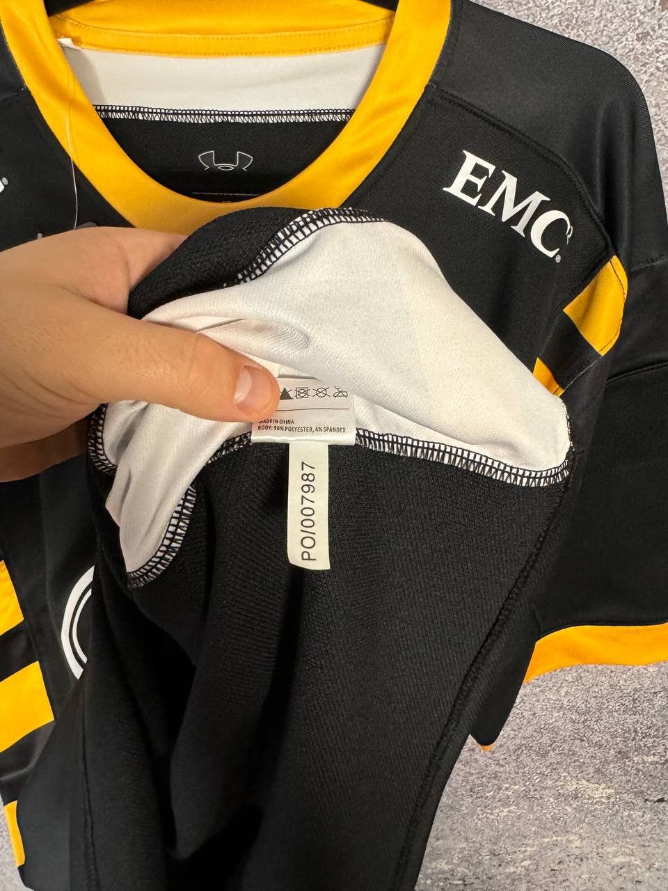 Under Armour Wasps Rugby Shirt XL Home 2015/16 Under Armour Jersey Size US XL / EU 56 / 4 - 13 Thumbnail