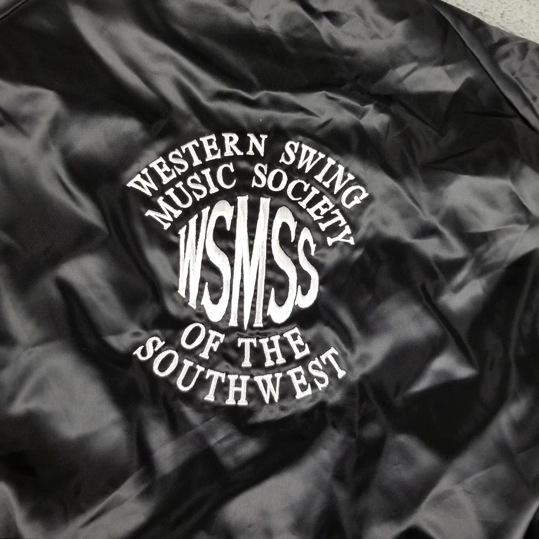Vintage VINTAGE Satin Bomber Jacket Men 2XL Black WSMSS Cowboy Western 80s 90s Keith Mens Jacket Size US XXL / EU 58 / 5 - 2 Thumbnail