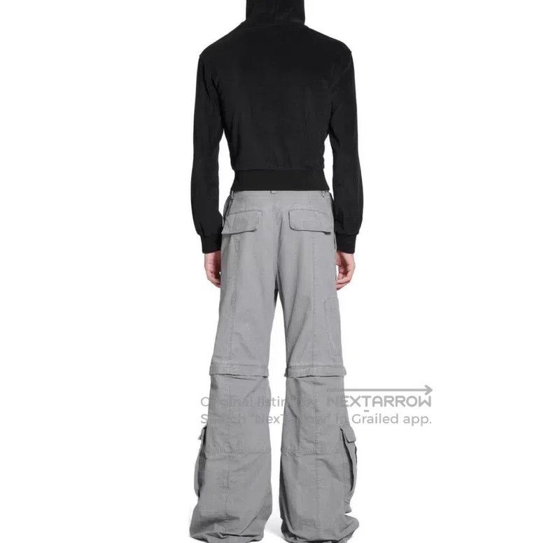 Balenciaga Balenciaga size XS Grey bell bottom cargo work pants Size US 27 - 7 Thumbnail