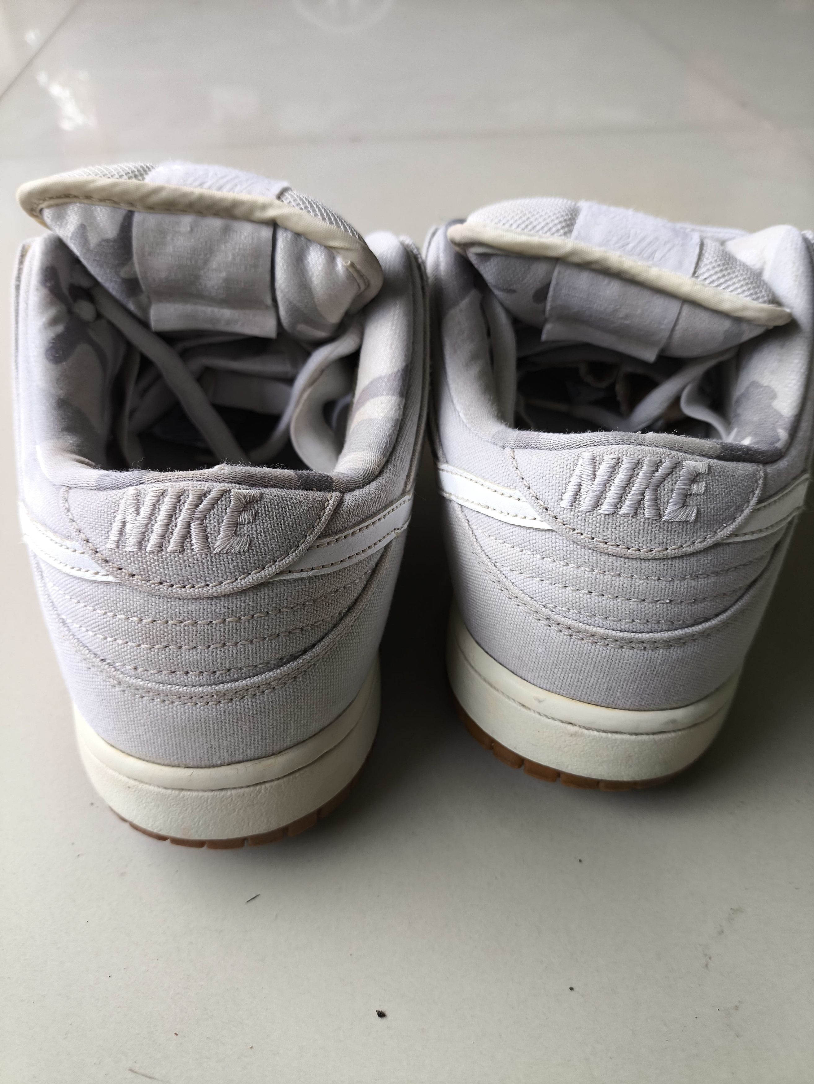 Nike SB Dunk Low Tokyo 2015 Size US 9.5 / EU 42-43 - 4 Thumbnail