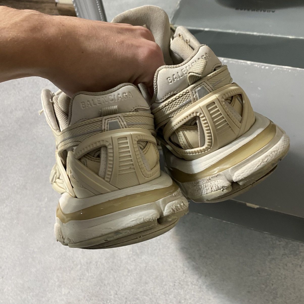 Balenciaga Balenciaga Track 2 open sneaker sz 41 white Size US 7 / EU 40 - 6 Thumbnail
