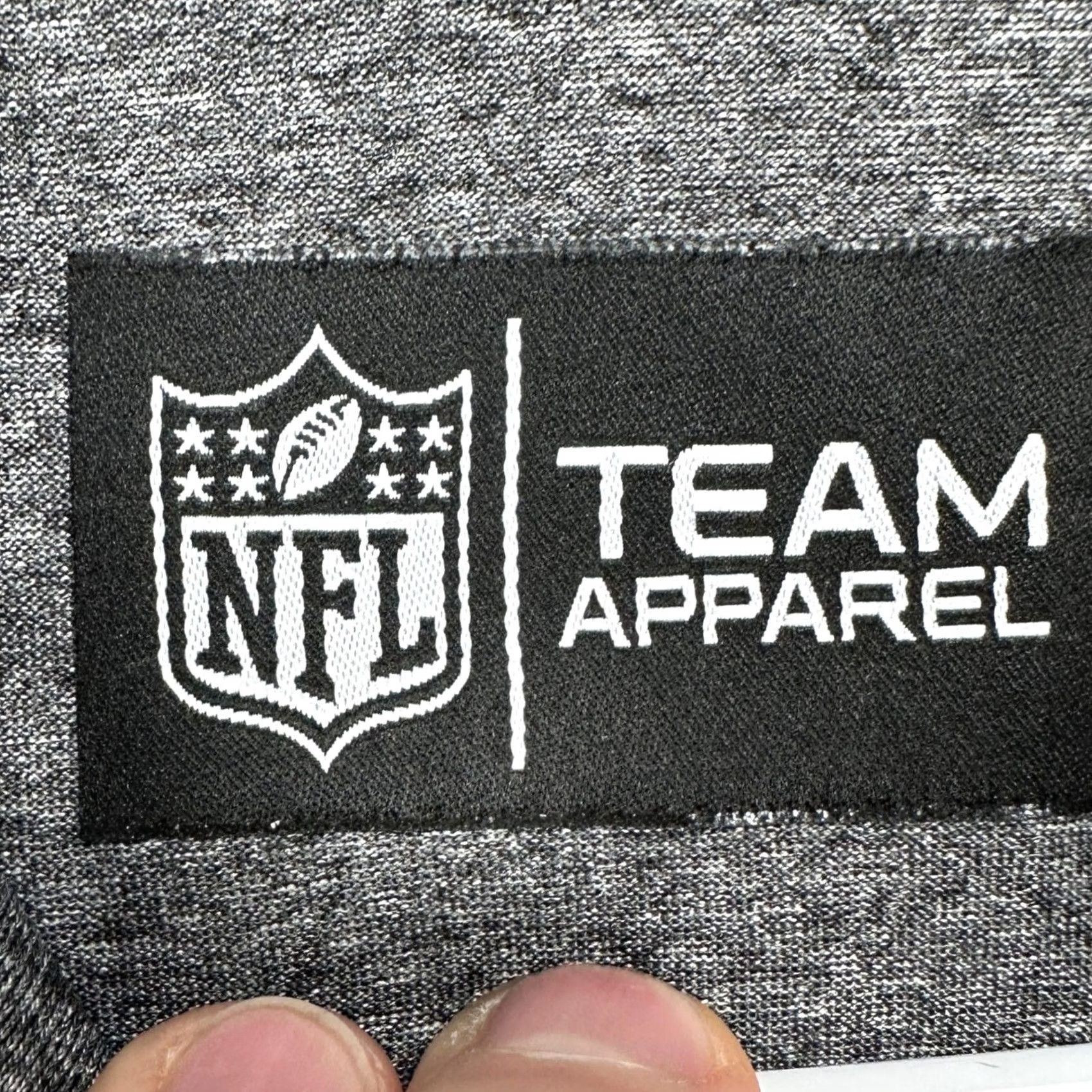 NFL New England Patriots NFL Mens Pullover Shirt Medium Grey Quarter Zip Lightweight Adult Football Size US M / EU 48-50 / 2 - 4 Thumbnail