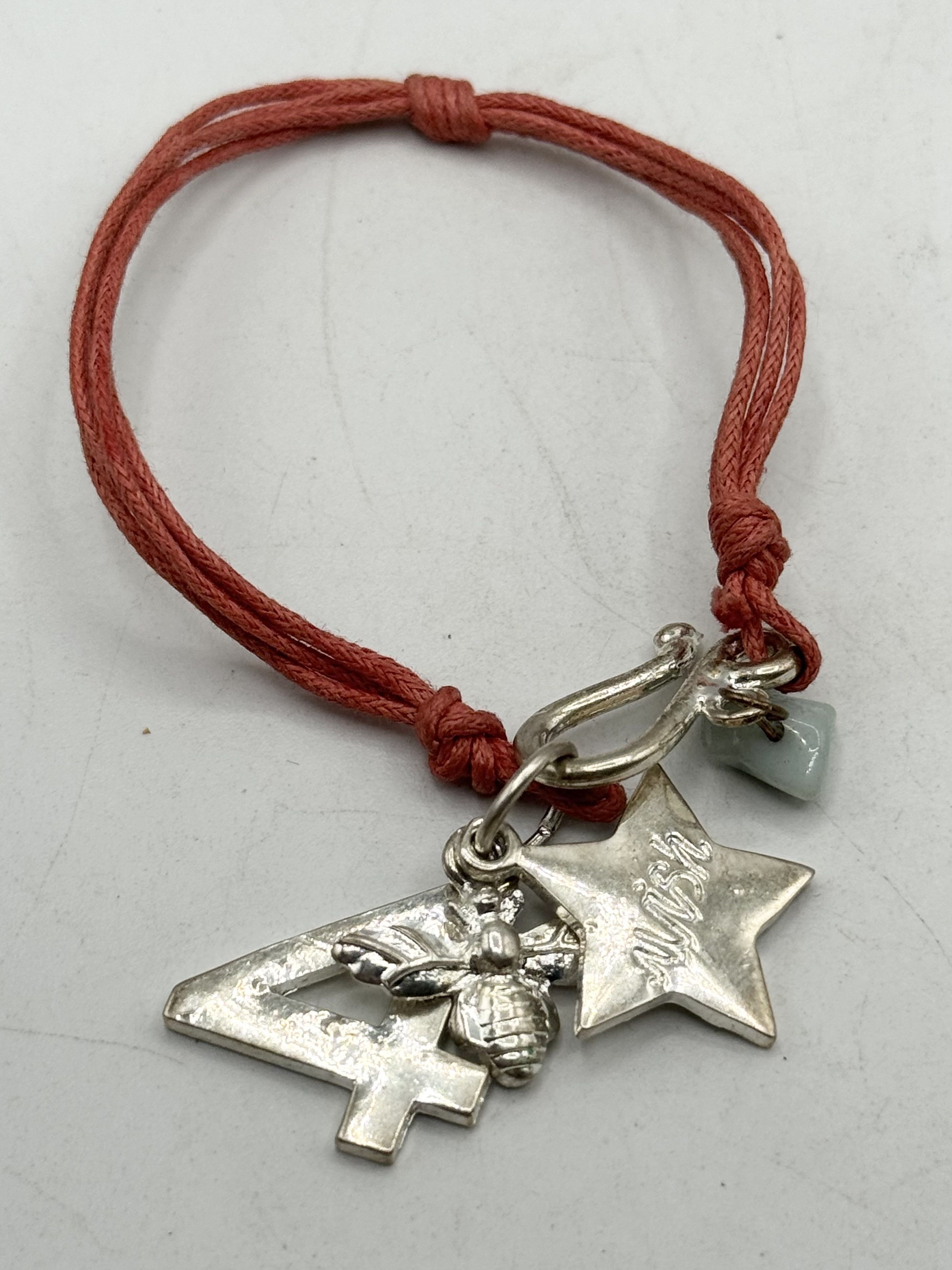Vintage Vintage red thread charm bracelet Size ONE SIZE - 1 Thumbnail