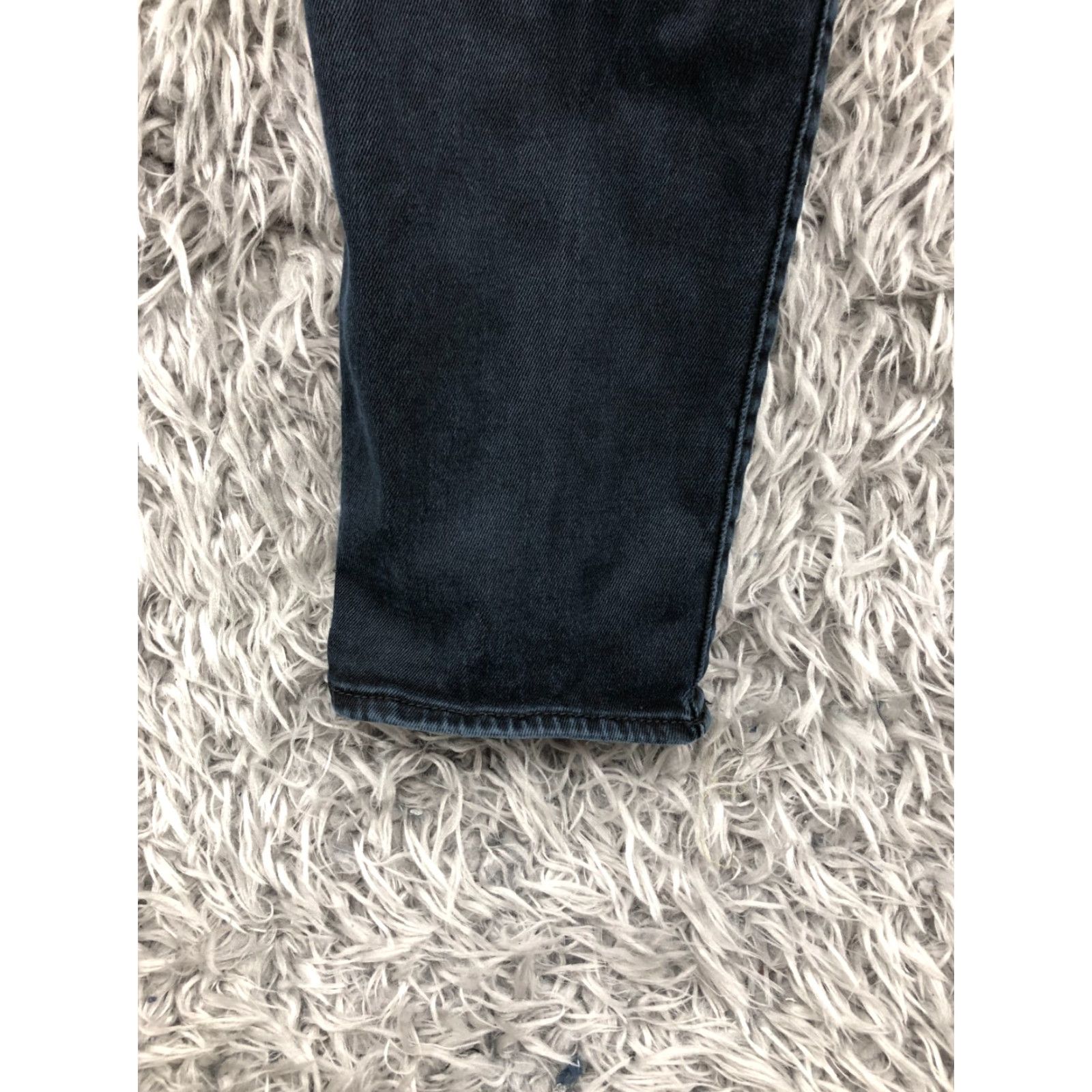 Vintage Rock & Republic Kashmere Skinny Jeans Size 10 Womens Dark Wash Blue Jeans Slim Fit 5-Pocket Denim Cotton Belt Loops Zip Button Size 32" / US 10 / IT 46 - 7 Thumbnail