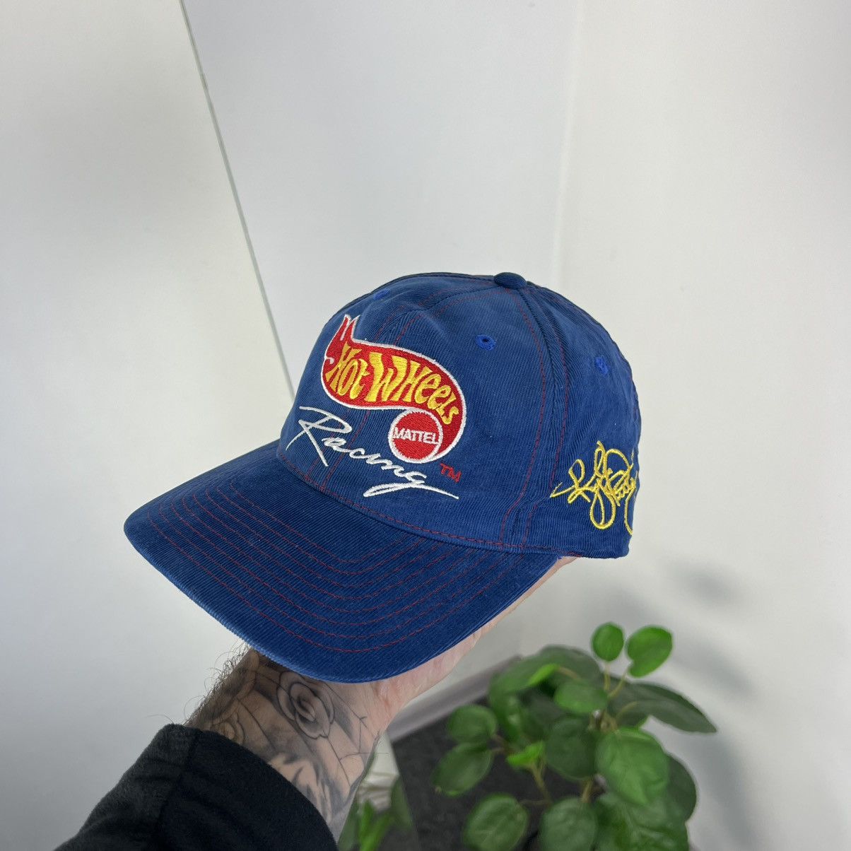 Vintage Vintage Y2K Hot Wheels Big Embroidered Logo Racing Cap Size ONE SIZE - 1 Thumbnail