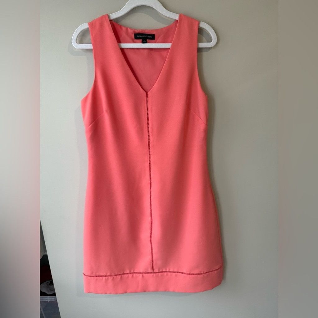 Banana Republic Banana Republic Orange Pink Dress V-Neck Sleeveless Size XS / US 0-2 / IT 36-38 - 1 Thumbnail