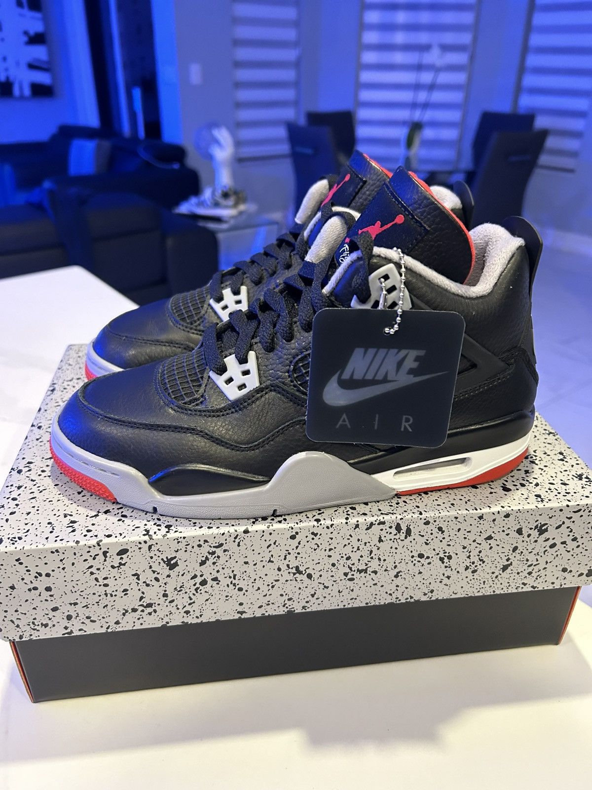 Jordan Brand Jordan 4 Bred Reimagind Size US 6.5 / EU 39-40 - 2 Thumbnail