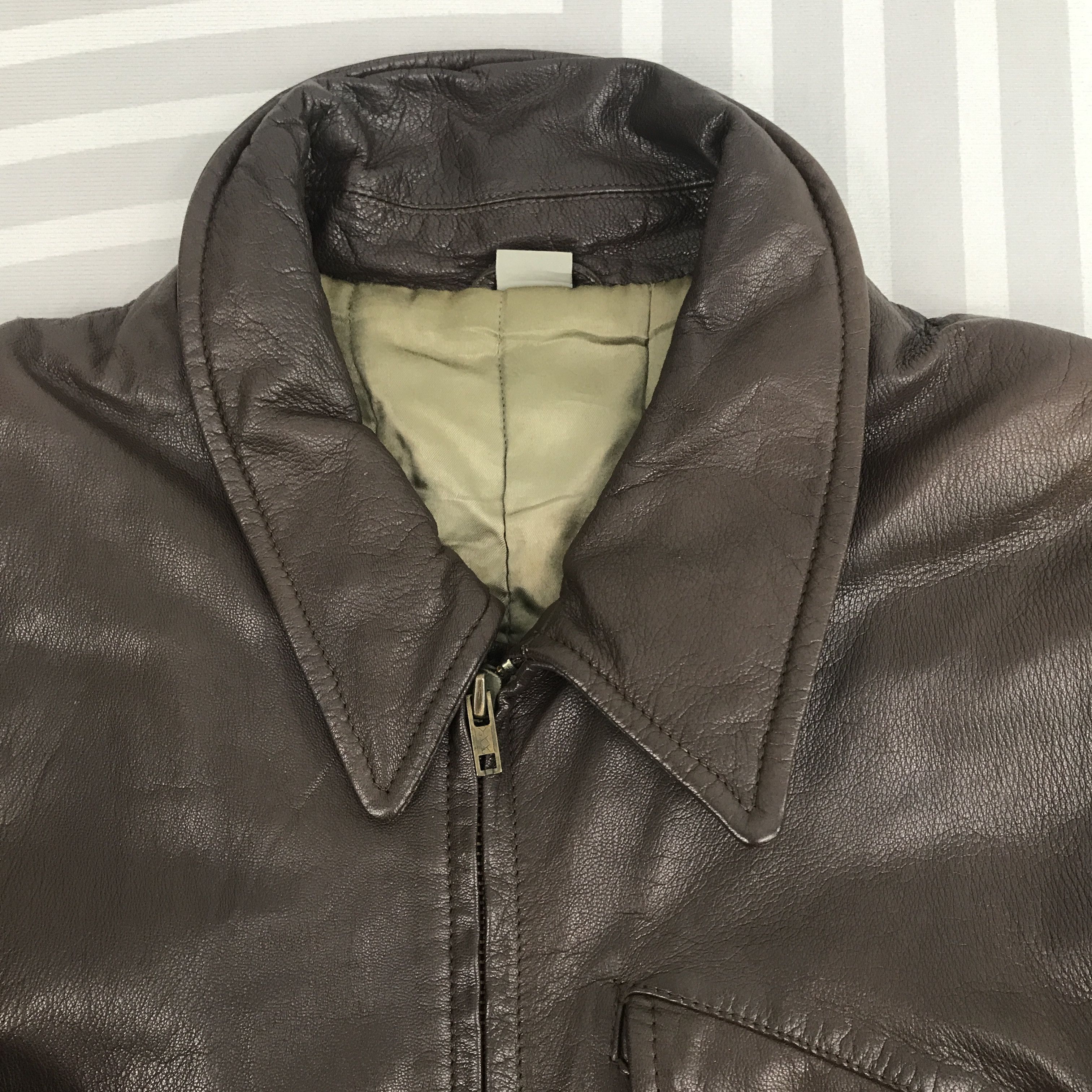 Japanese Brand × Vintage Vintage Japanese Brand Leather Bombar Jacket Size US L / EU 52-54 / 3 - 7 Thumbnail