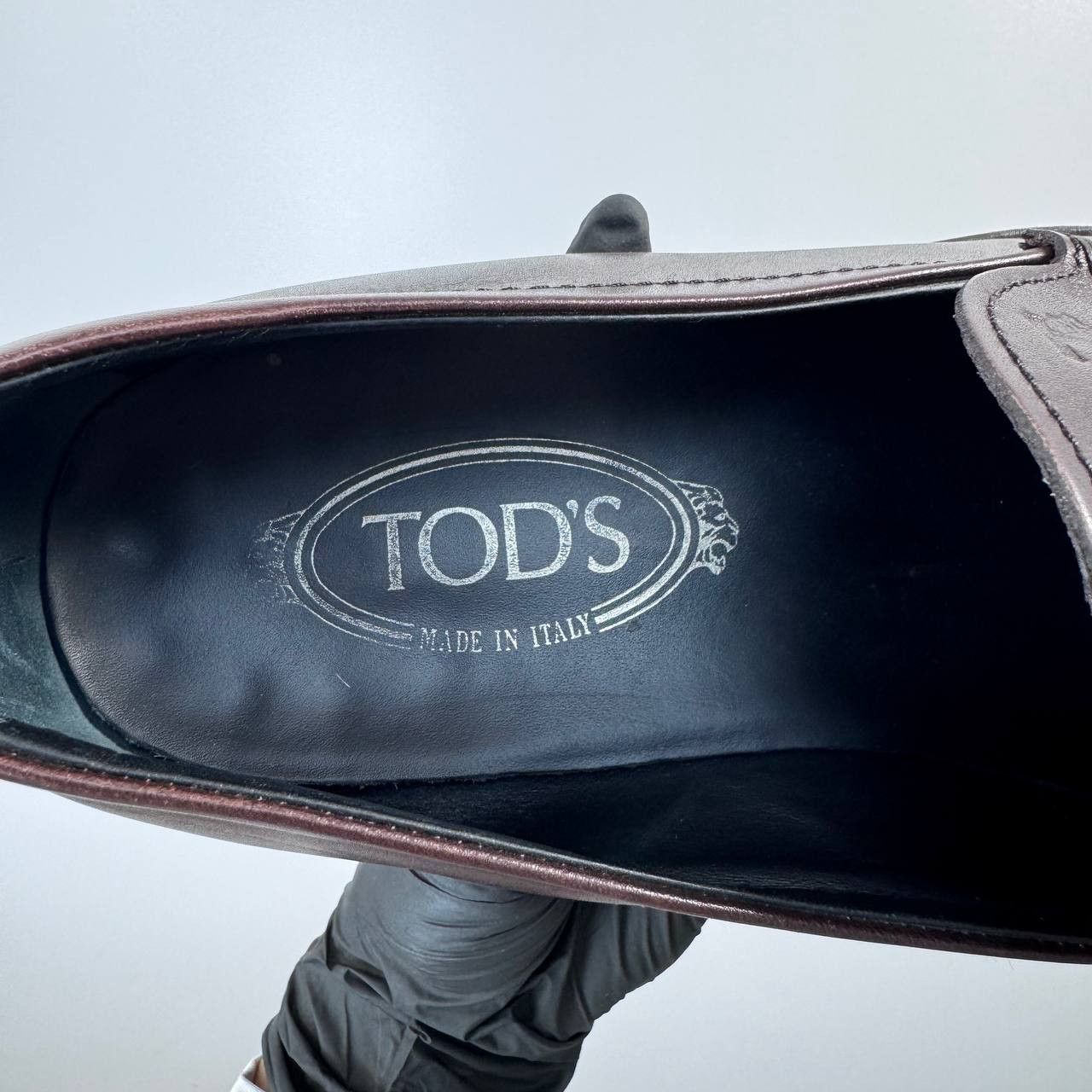 Band Tees Tod’s Leather Penny Loafers Brown Slip On Dress Size 7.5 Size US 7.5 / EU 40-41 - 7 Thumbnail