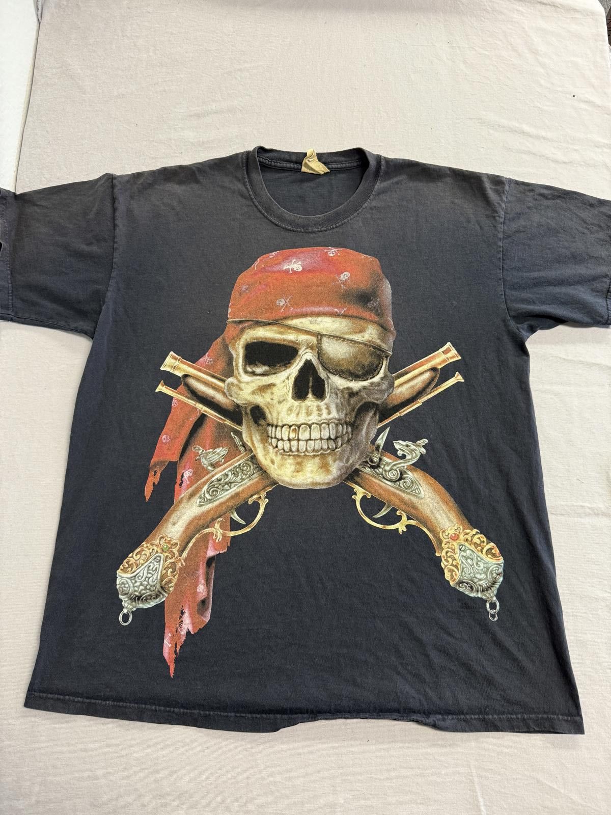 The Mountain Vintage Pirate Skull & Guns - The Mountain Leather Tag Faded Size US XL / EU 56 / 4 - 1 Thumbnail