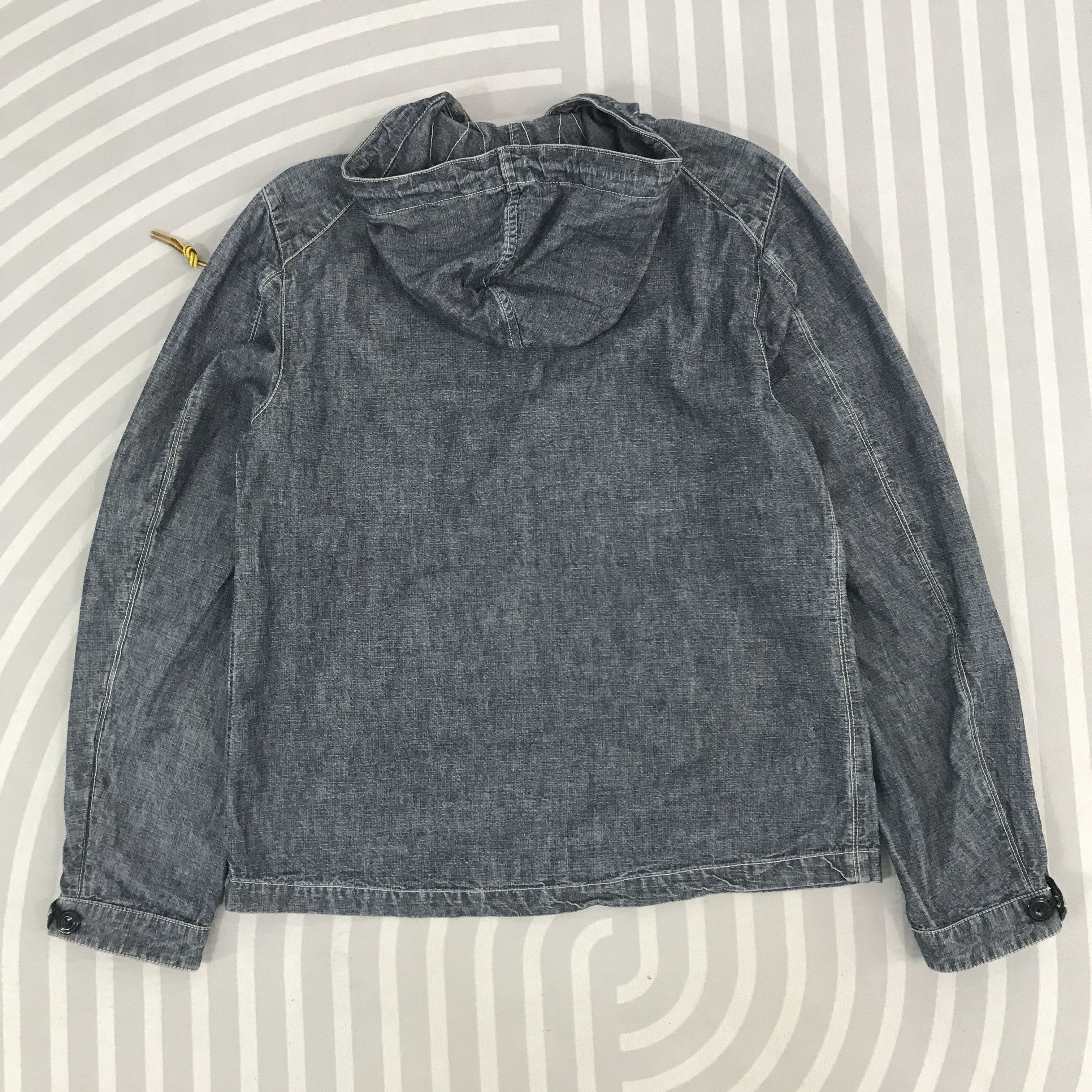 Oshkosh × Vintage Vintage OshKosh Classic Denim hoodies Jacket Size US M / EU 48-50 / 2 - 3 Thumbnail