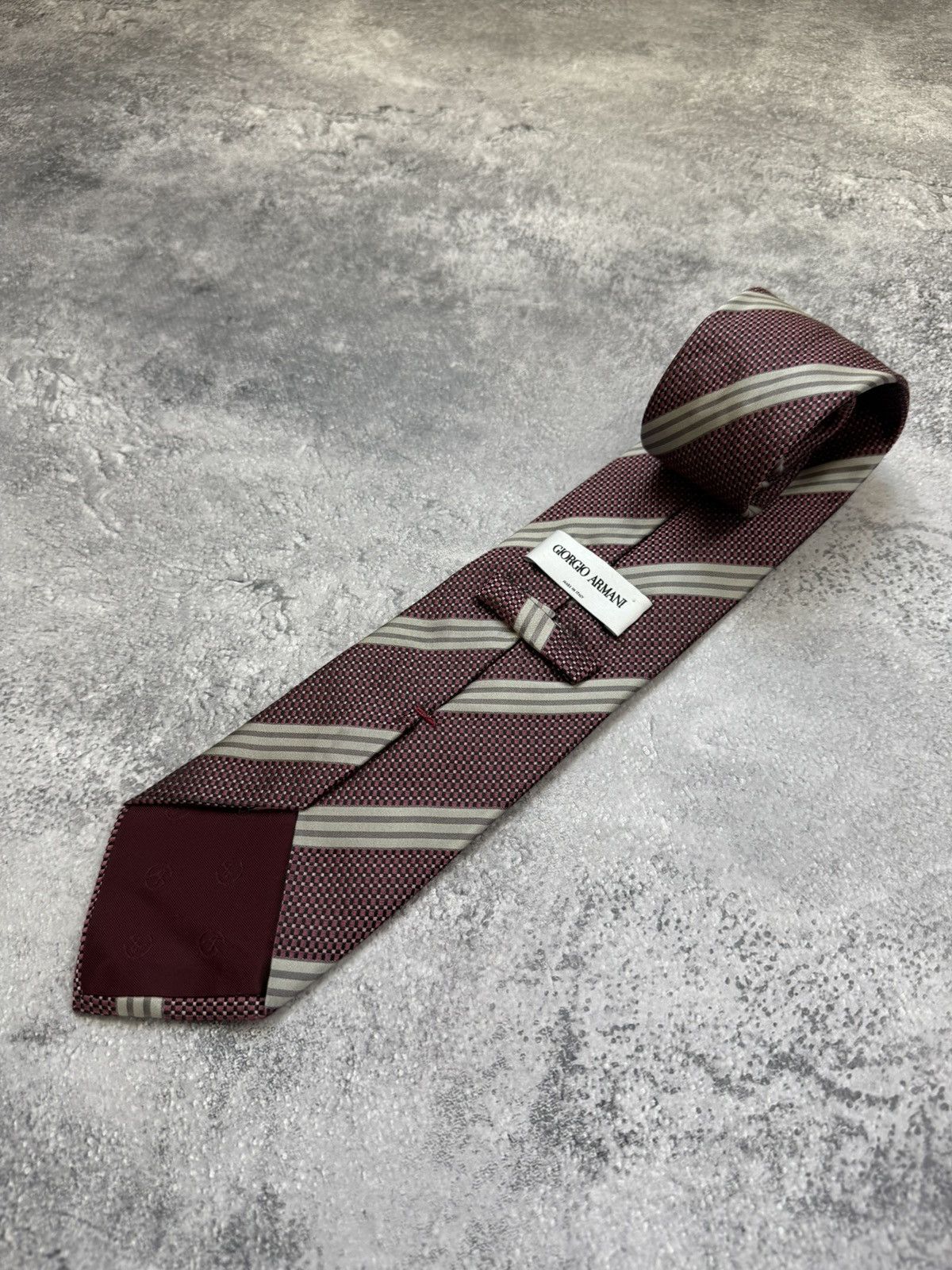 Giorgio Armani Giorgio Armani Men’s Silk Tie Striped Luxury Made in Italy Size ONE SIZE - 4 Thumbnail