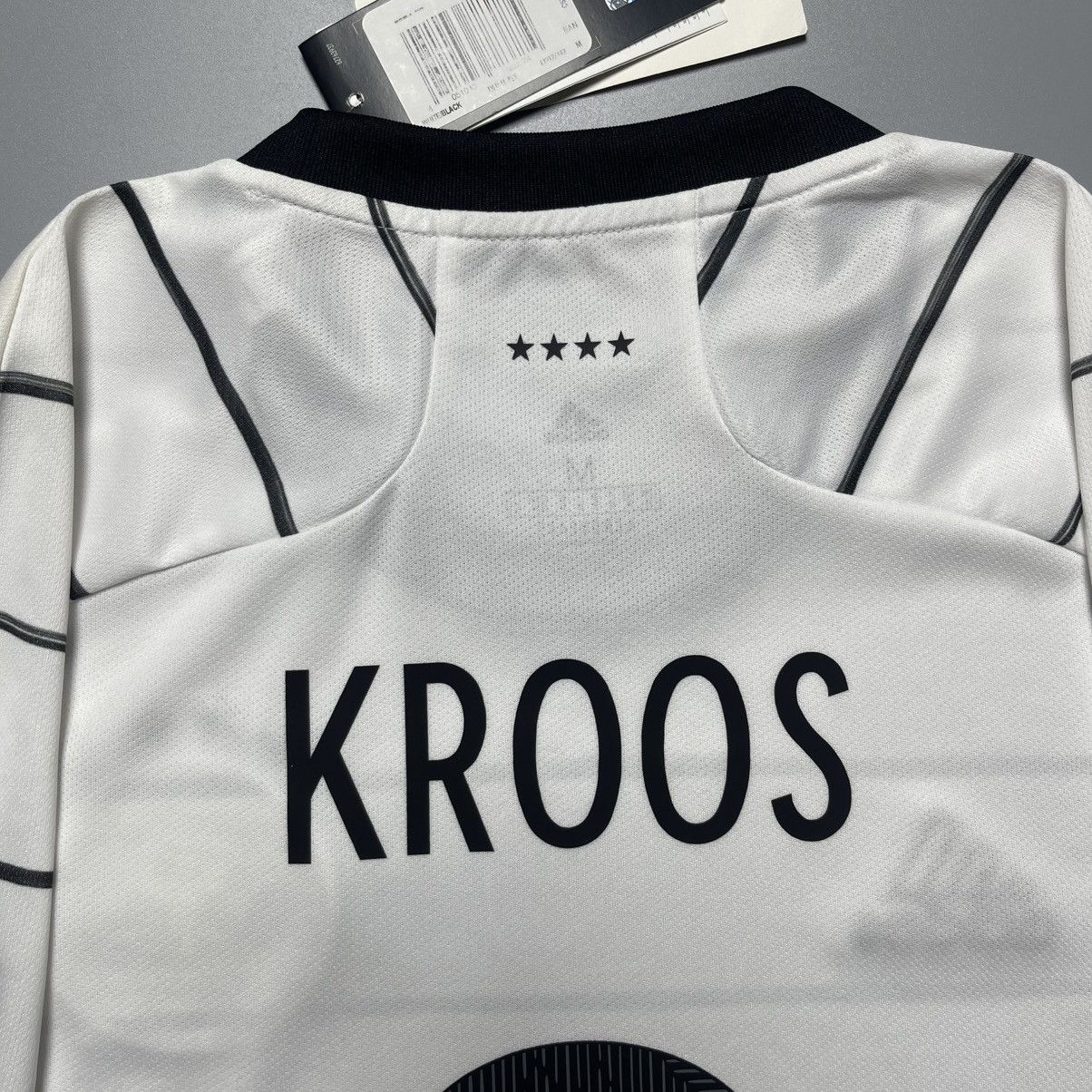 Adidas GERMANY ADIDAS 2020 EURO FOOTBALL HOME JERSEY #8 KROOS Size US M / EU 48-50 / 2 - 11 Thumbnail
