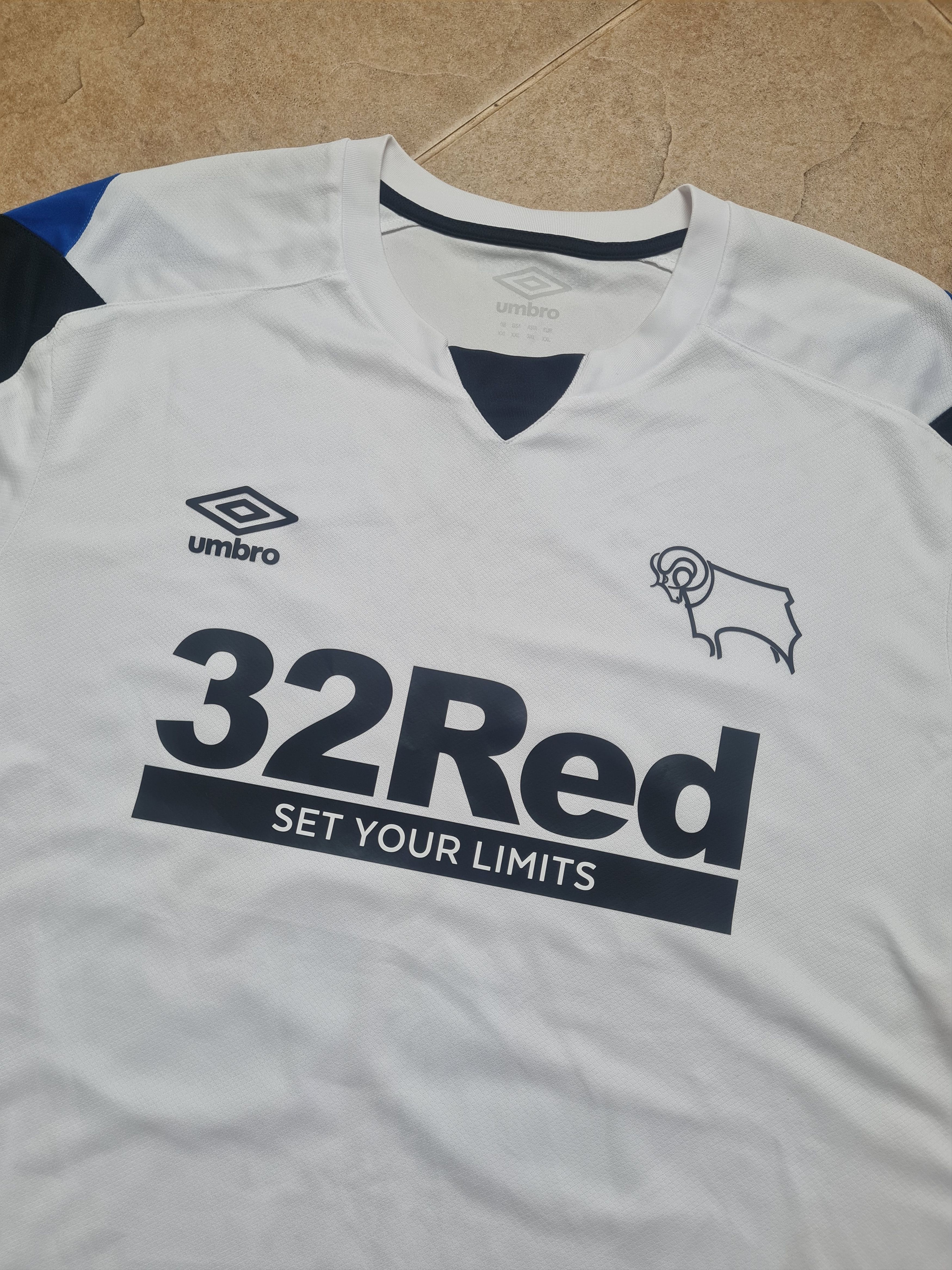Umbro Soccer Jersey Derby County Football Shirt Umbro #50 Simon Size US XXL / EU 58 / 5 - 2 Thumbnail