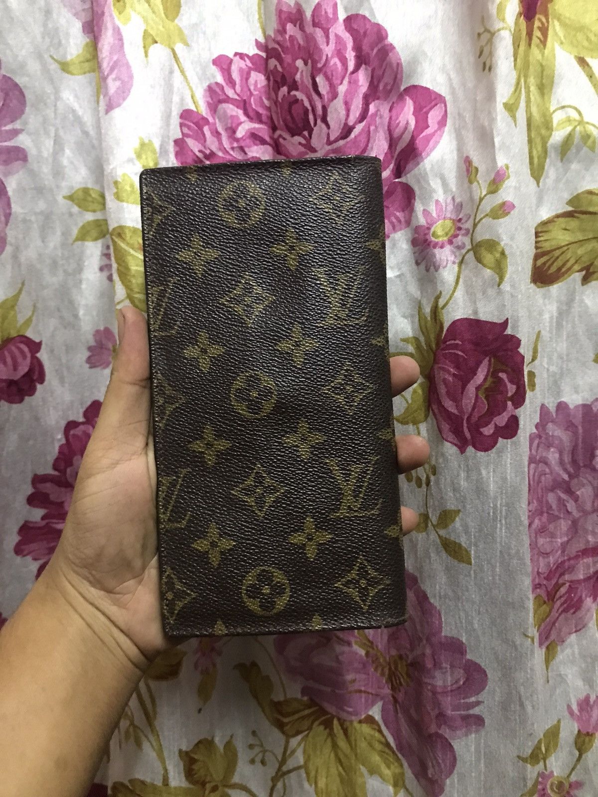 Louis Vuitton Authentic Louis Vuitton 80s Vintage Wallet Man Size ONE SIZE - 1 Thumbnail