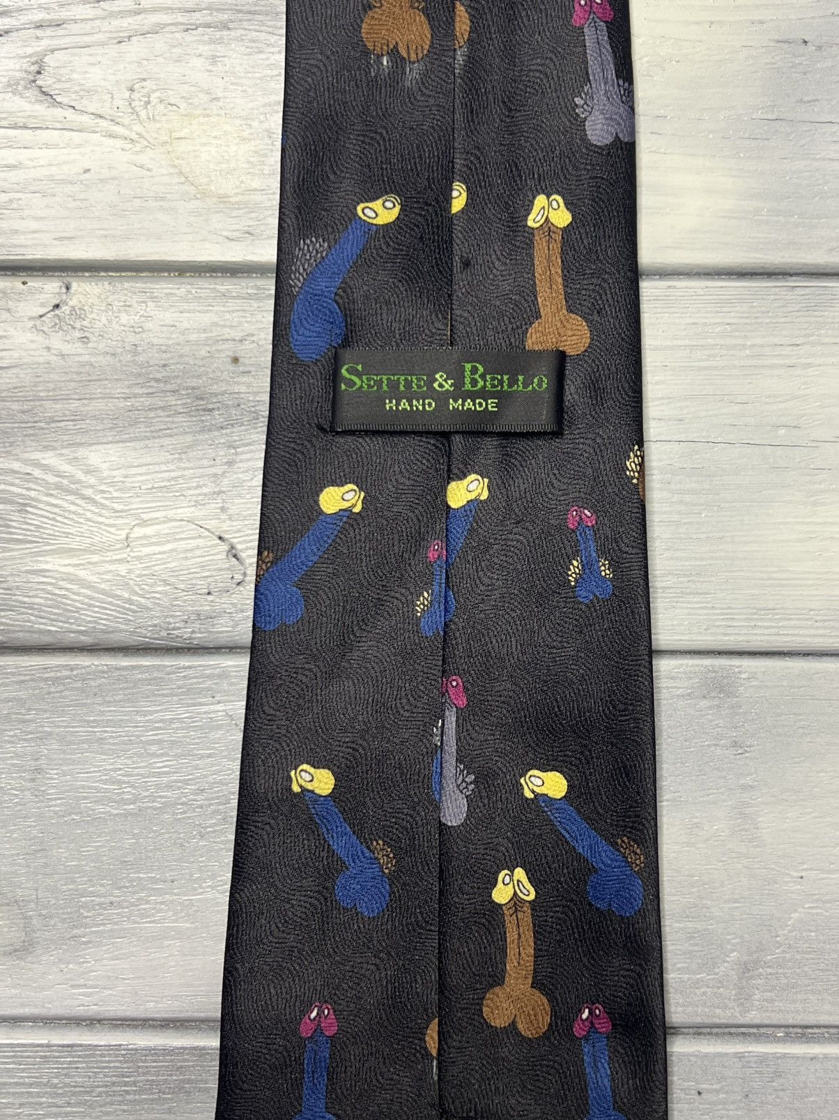 Handmade × Vintage Rare Tie Sette & Bello Hand Made Who The? Needs Viagra Humor Size ONE SIZE - 7 Thumbnail
