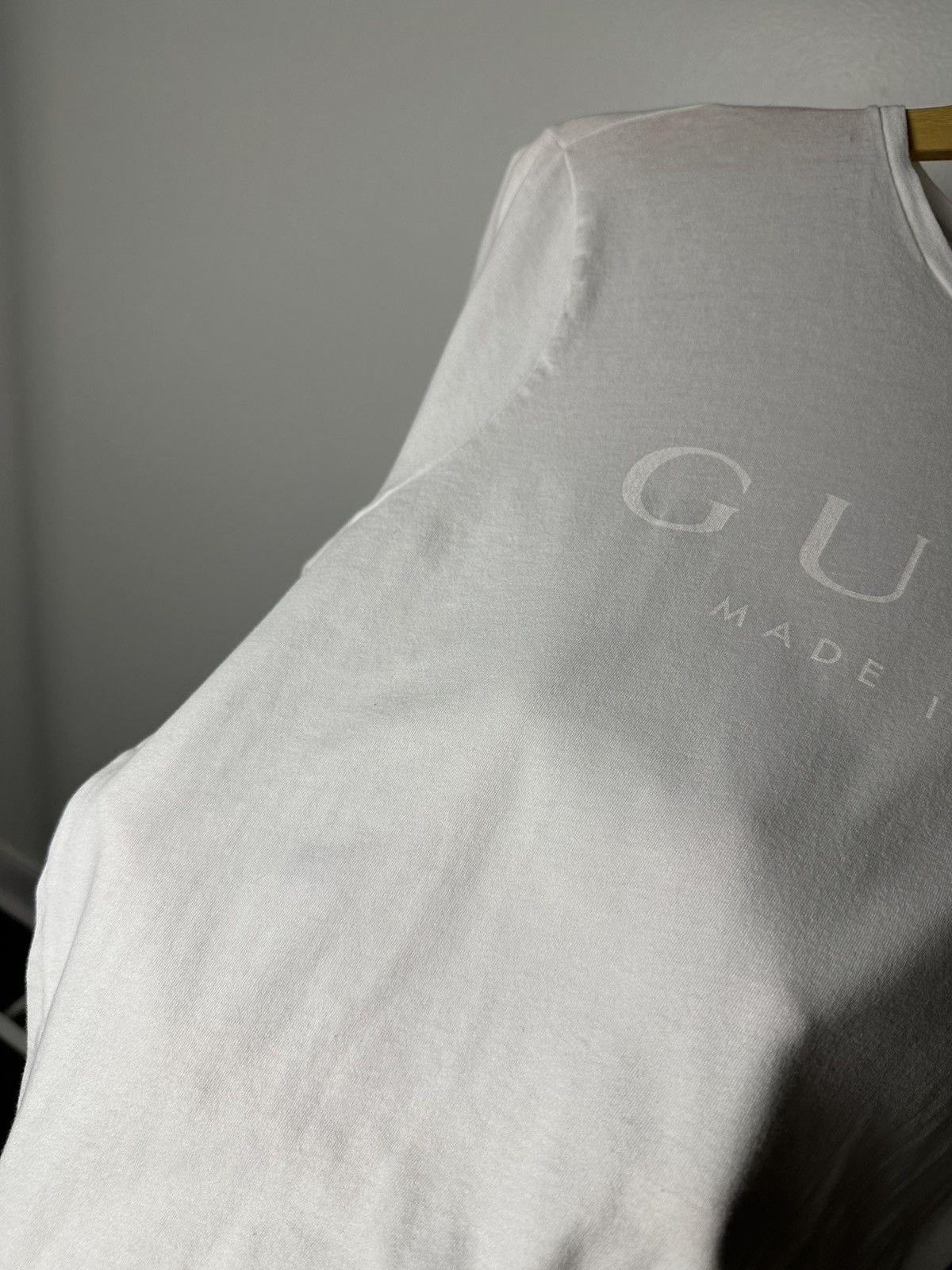 Gucci Gucci Thin Big Logo Tee Size US M / EU 48-50 / 2 - 11 Thumbnail
