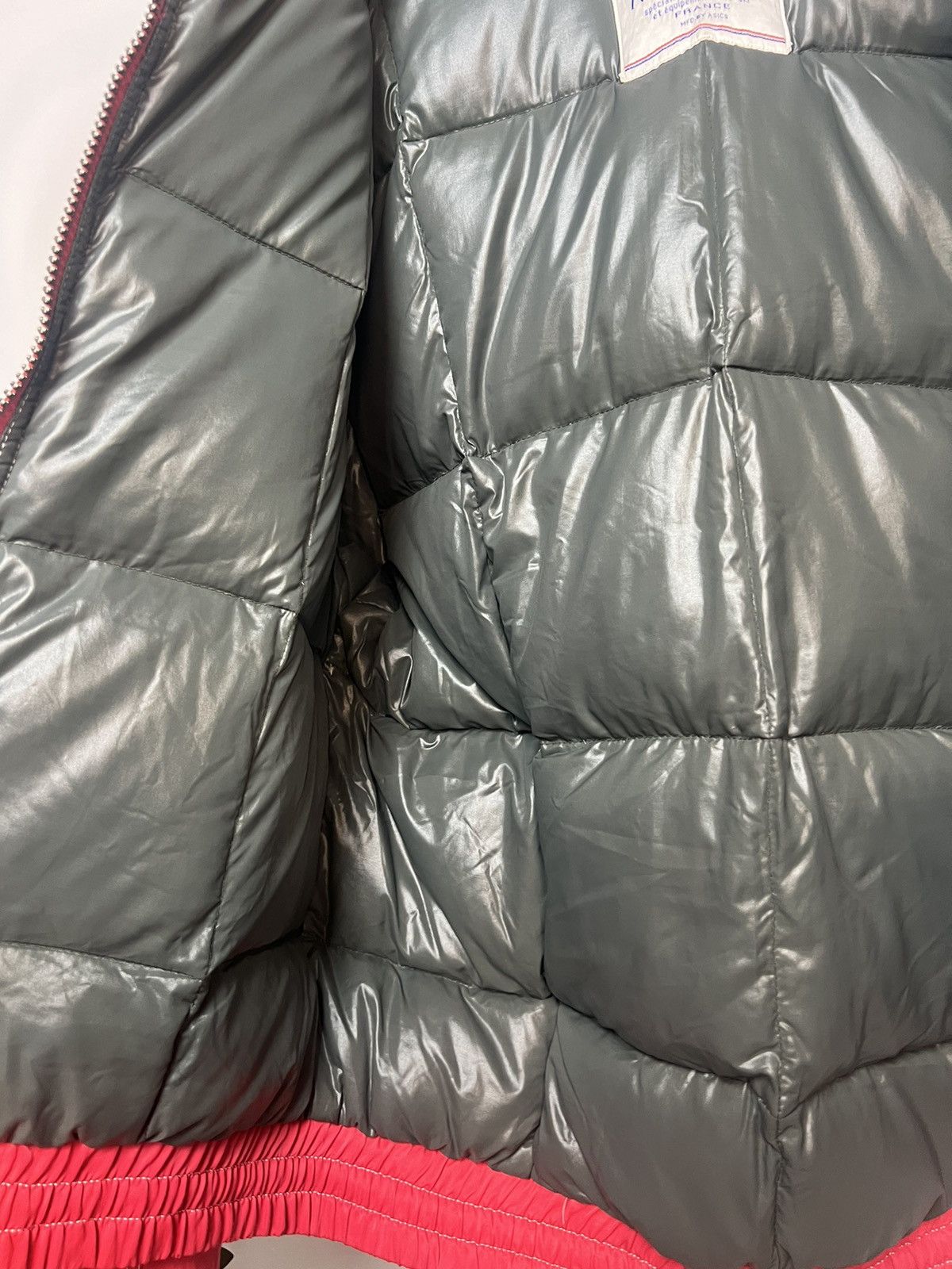 Moncler Vintage Moncler Red Puffer Down Jacket Size US M / EU 48-50 / 2 - 8 Thumbnail
