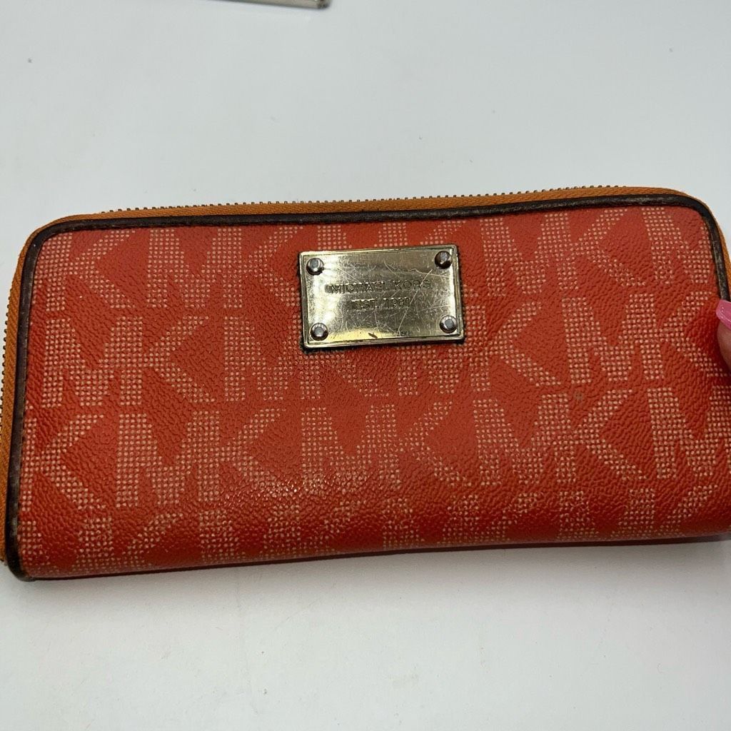Michael Kors Michael Kors Orange Logo Top Handle Bag/Crossbody Bag and Wa Size ONE SIZE - 13 Thumbnail