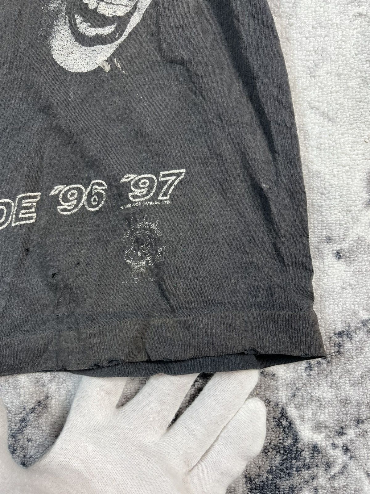 KISS KISS Alive Worldwide Tour 96 97 Distressed Faded Tee Size US XL / EU 56 / 4 - 12 Thumbnail