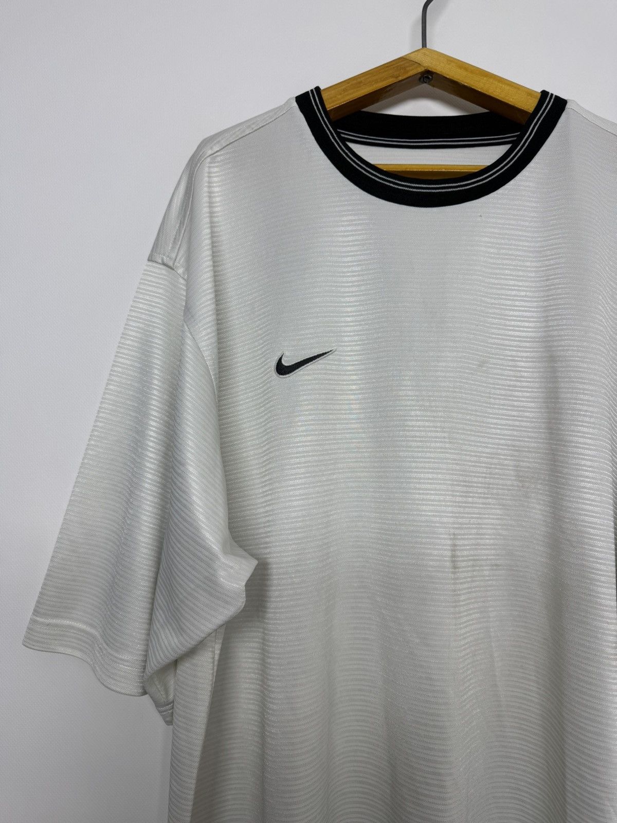 Nike Vintage Nike Y2k Team t shirt 00’s Size US XL / EU 56 / 4 - 1 Thumbnail