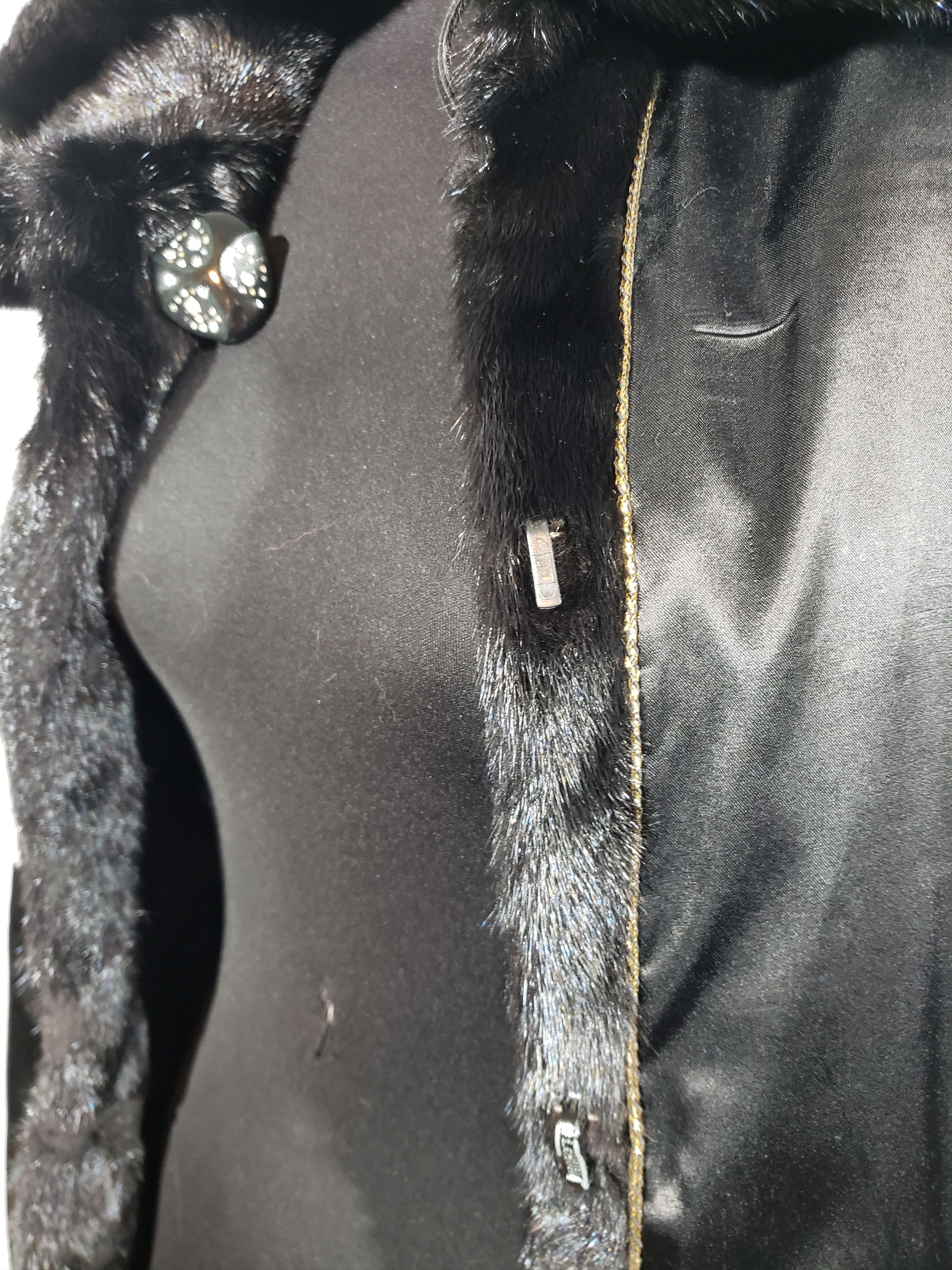 Other Stylish women's mink fur coat with a hood. Size M / US 6-8 / IT 42-44 - 10 Thumbnail