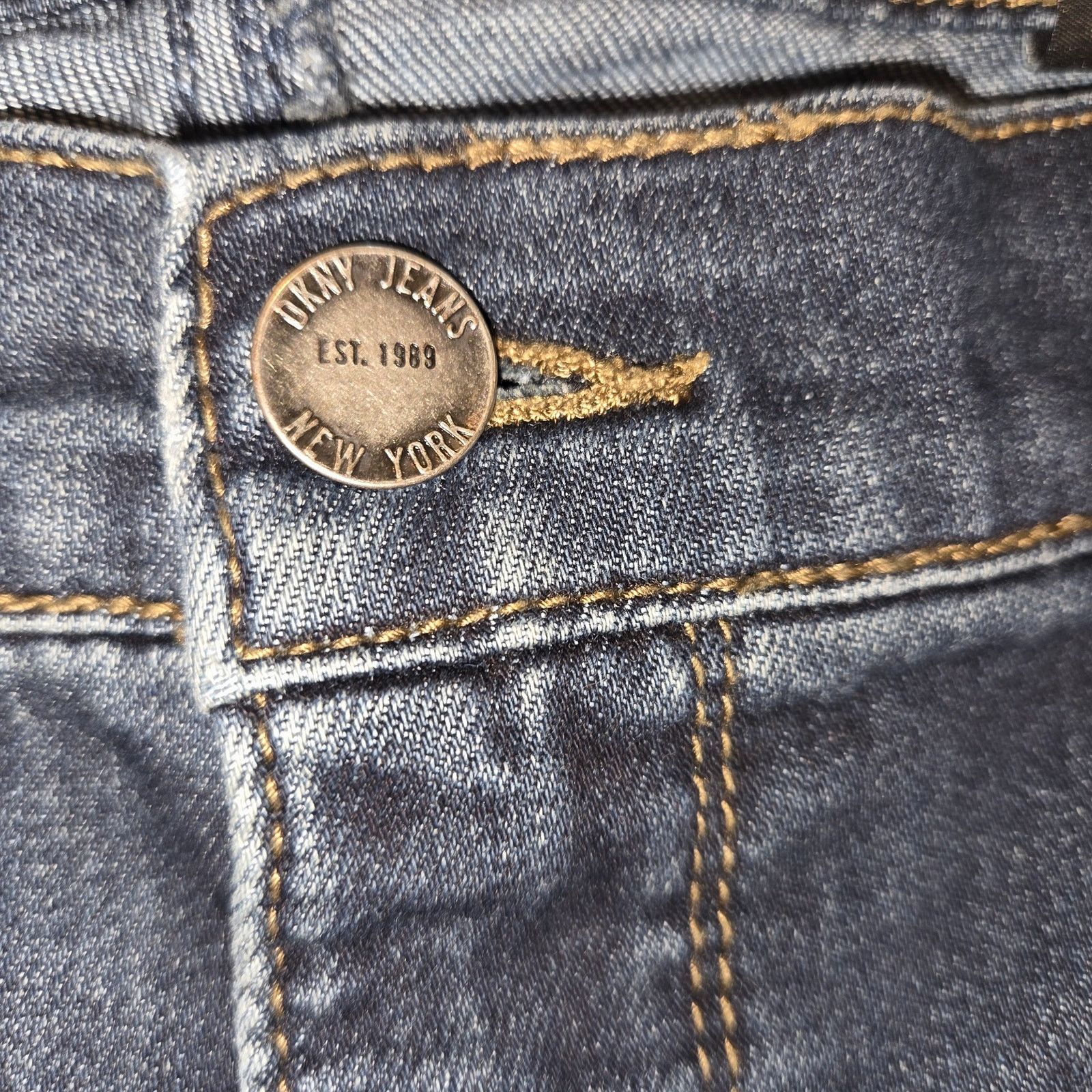 DKNY DKNY Sculpted Skinny Jeans Dark Wash Denim - Size 12 Size 34" / US 12 / IT 48 - 7 Thumbnail