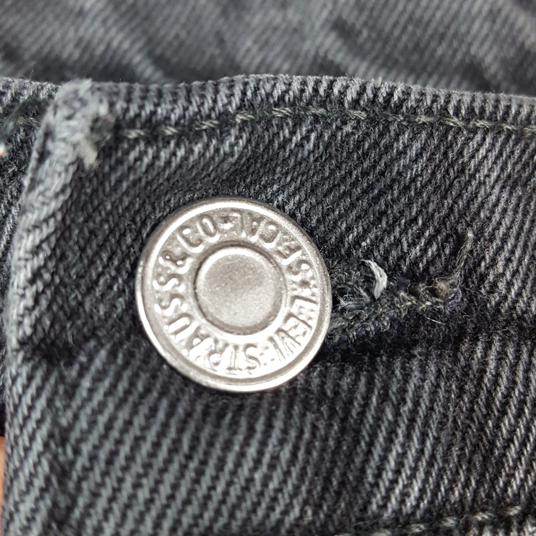 Levi's Vintage Levi's 505 Jeans Mens Size 38x32 Denim Size US 38 / EU 54 - 3 Thumbnail