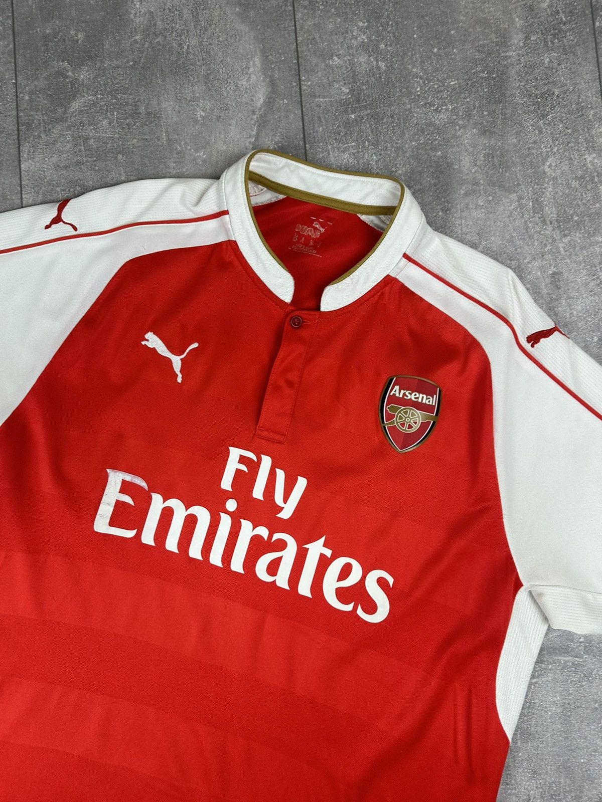 Puma Puma Arsenal Home 2015/16 Soccer Jersey Size US XL / EU 56 / 4 - 14 Thumbnail