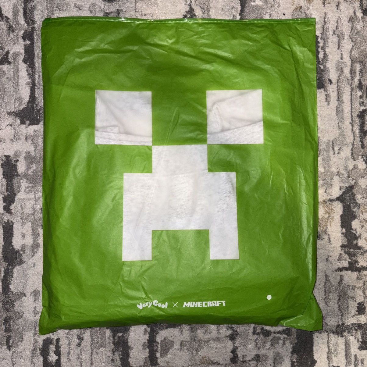 Cool Shirtz The Tundra Crew | Very Cool x Minecraft Size US M / EU 48-50 / 2 - 5 Thumbnail
