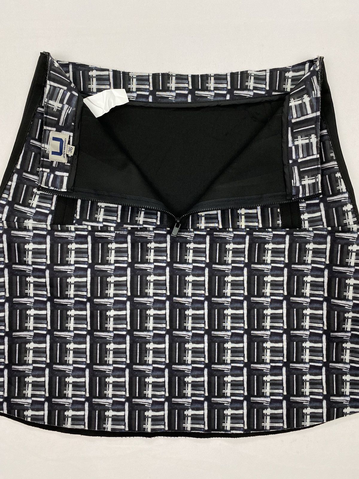 Adolfo Dominguez Adolfo Dominguez Skirt Size 29" - 5 Thumbnail
