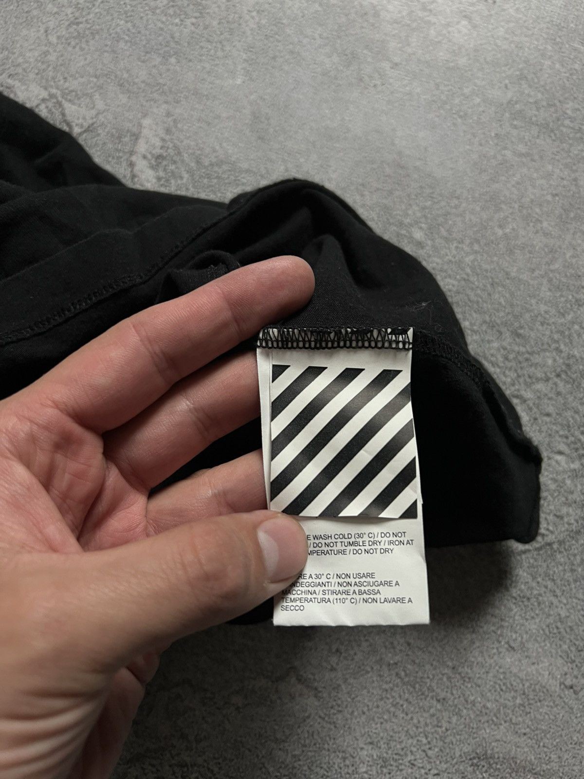 Off-White Off-White Washed Black 3D Arrows Big Logo T-Shirt Size S Size US S / EU 44-46 / 1 - 6 Thumbnail