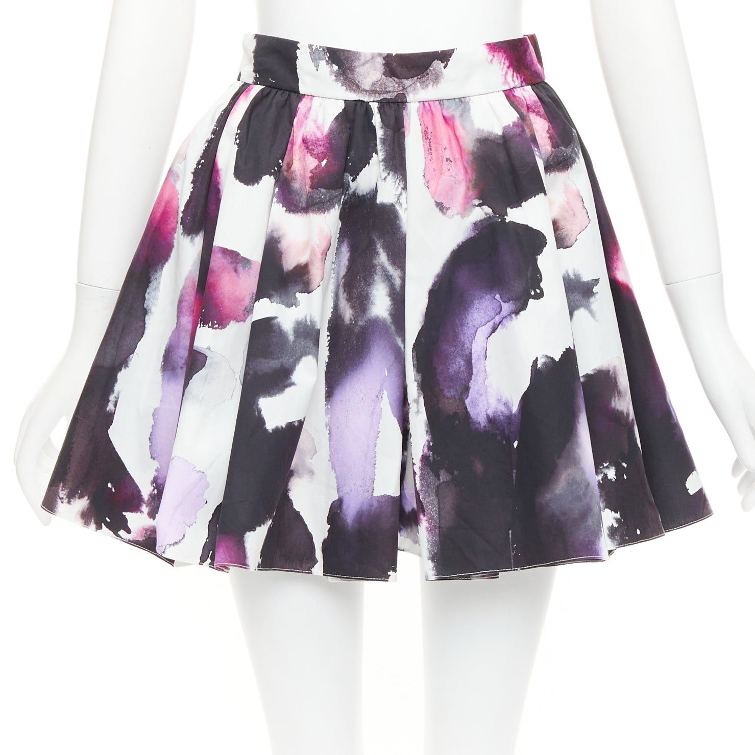 Alexander McQueen ALEXANDER MCQUEEN 2022 purple watercolor paint print pleated skirt IT38 XS Size 26" / US 2 / IT 38 - 1 Thumbnail