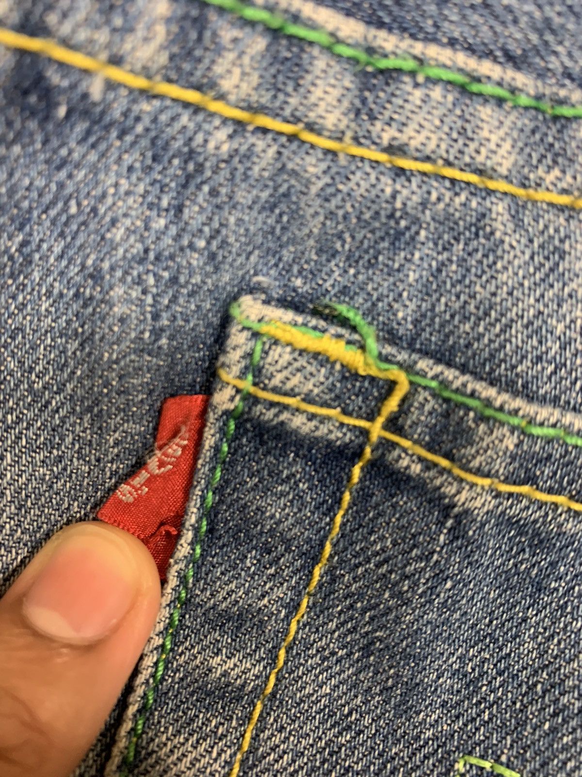 CLOT × Levi's × Medicom Toy RARE LEVIS CLOT BEARBRICK DISTRESSED JEANS Size US 32 / EU 48 - 7 Thumbnail