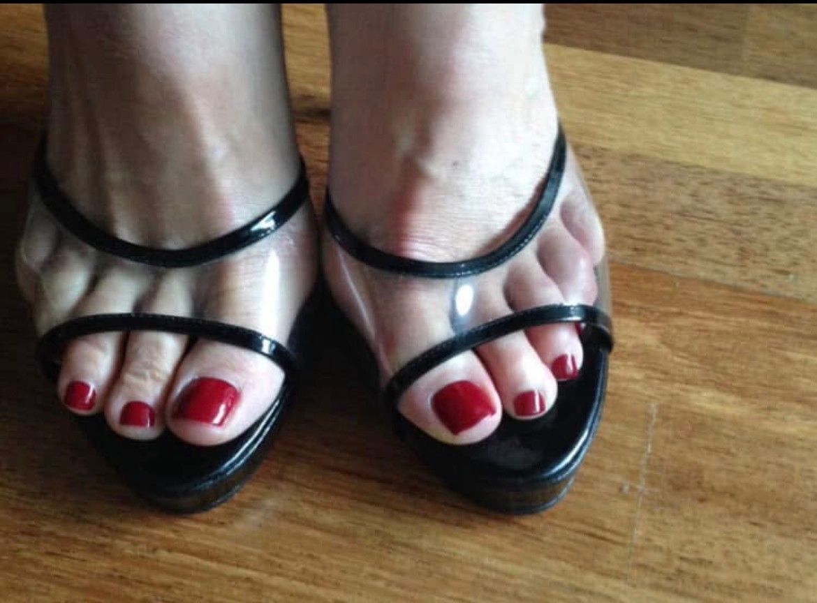 Other Peep Toe Black Platform Mules with Clear PVC Strap Size US 11 / IT 41 - 3 Thumbnail
