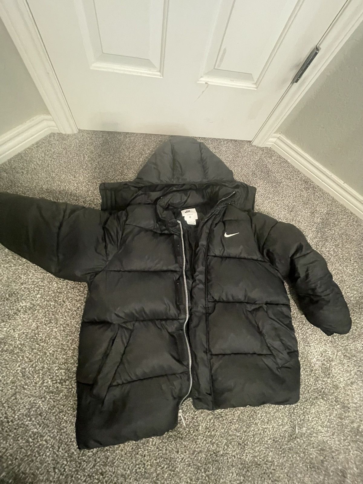 Nike Nike therma fit black puffer detachable hood Size US L / EU 52-54 / 3 - 1 Thumbnail