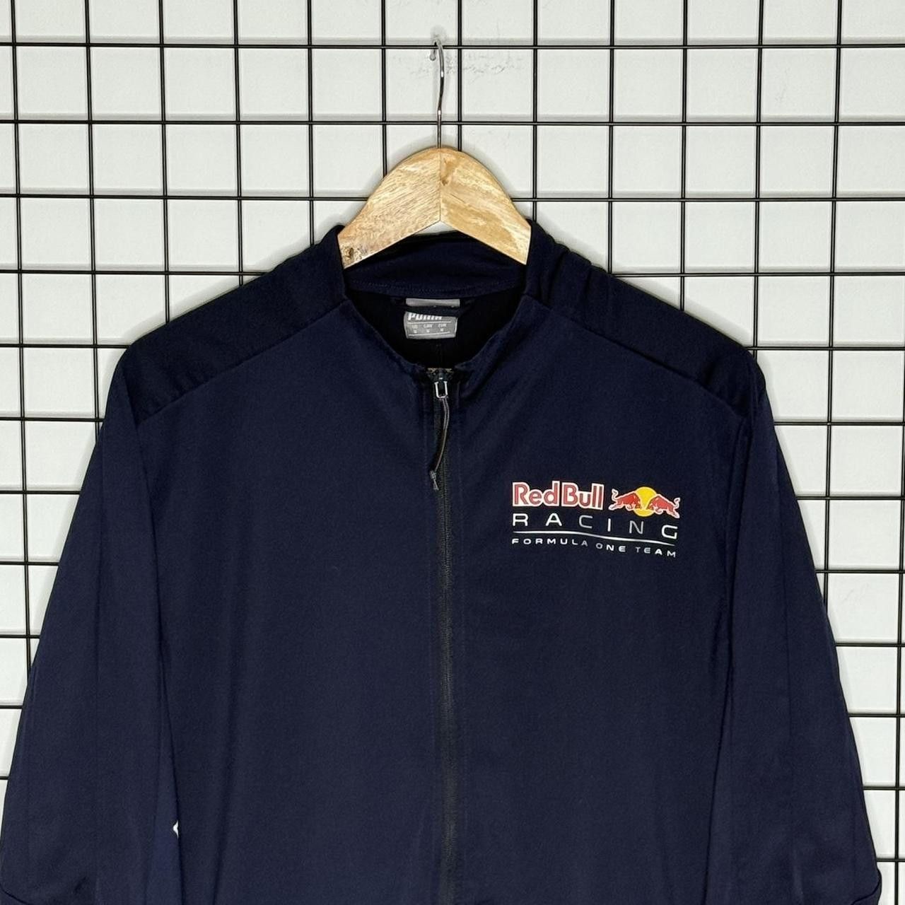 Vintage Puma Red Bull Racing Jacket F1 Windbreaker Size US L / EU 52-54 / 3 - 4 Thumbnail
