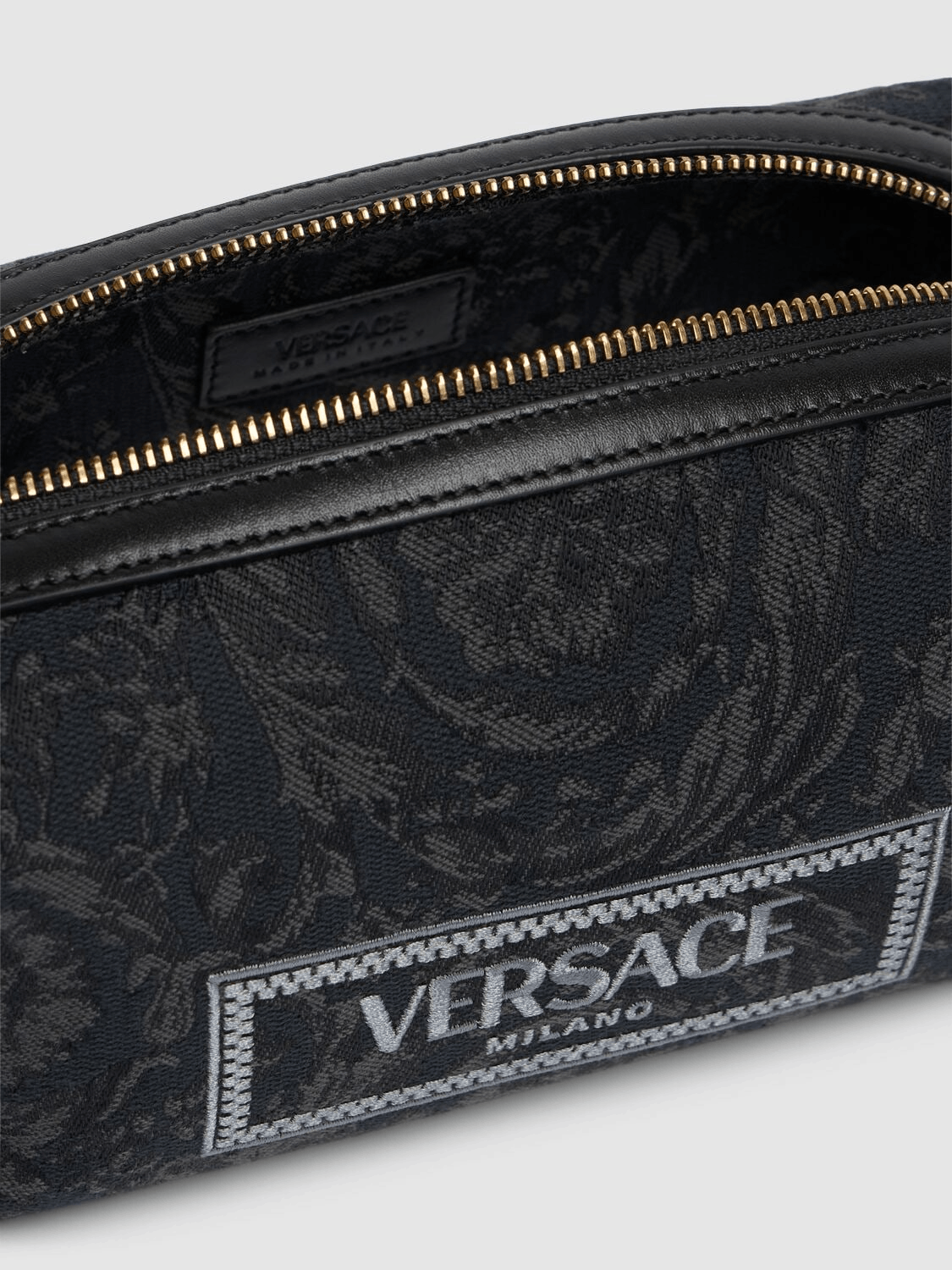 Versace VERSACE Barocco Black Jacquard Toiletry Bag New & Authentic Size ONE SIZE - 4 Thumbnail