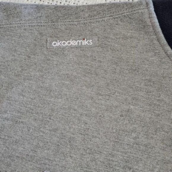 Akademiks Akademiks Logo & Graphic Sz M Accented Neck & Sleeve, Pocket Size US M / EU 48-50 / 2 - 3 Thumbnail
